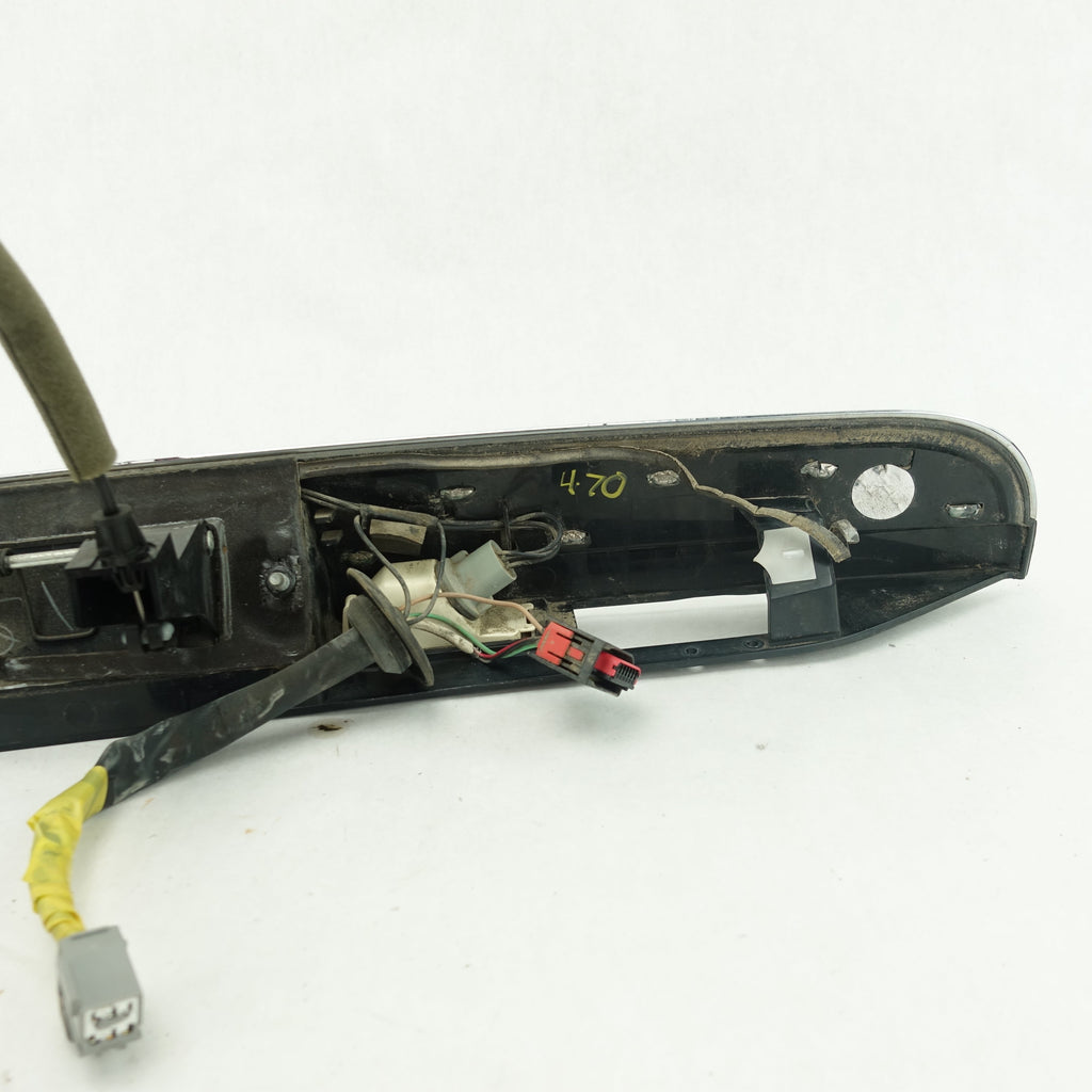 2008 2009 2010 Chrysler Town & Country Tailgate Tail Gate Hatch Handle Emblem