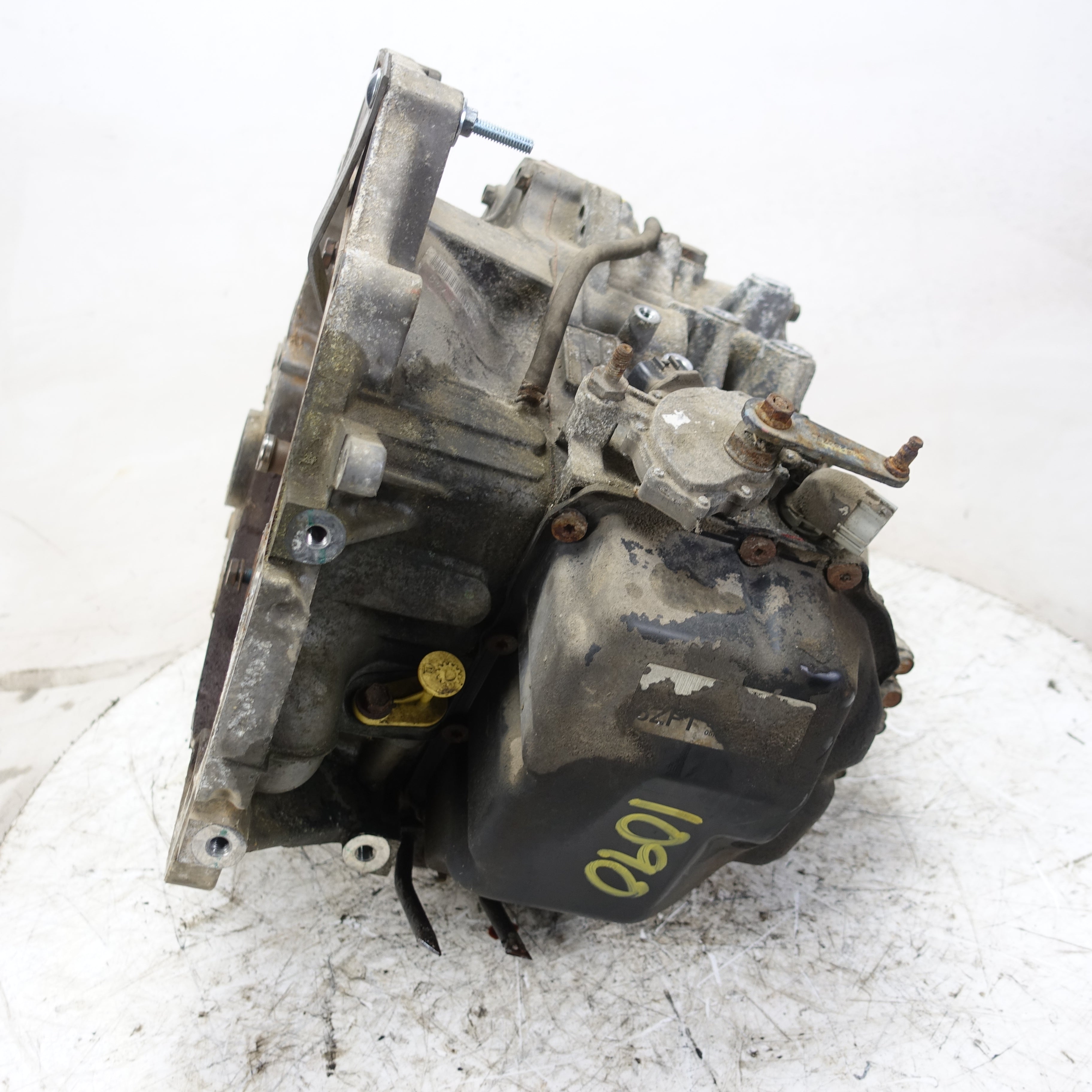 2005 2006 Chevy Equinox Front Wheel Driver FWD Transmission 163K Miles