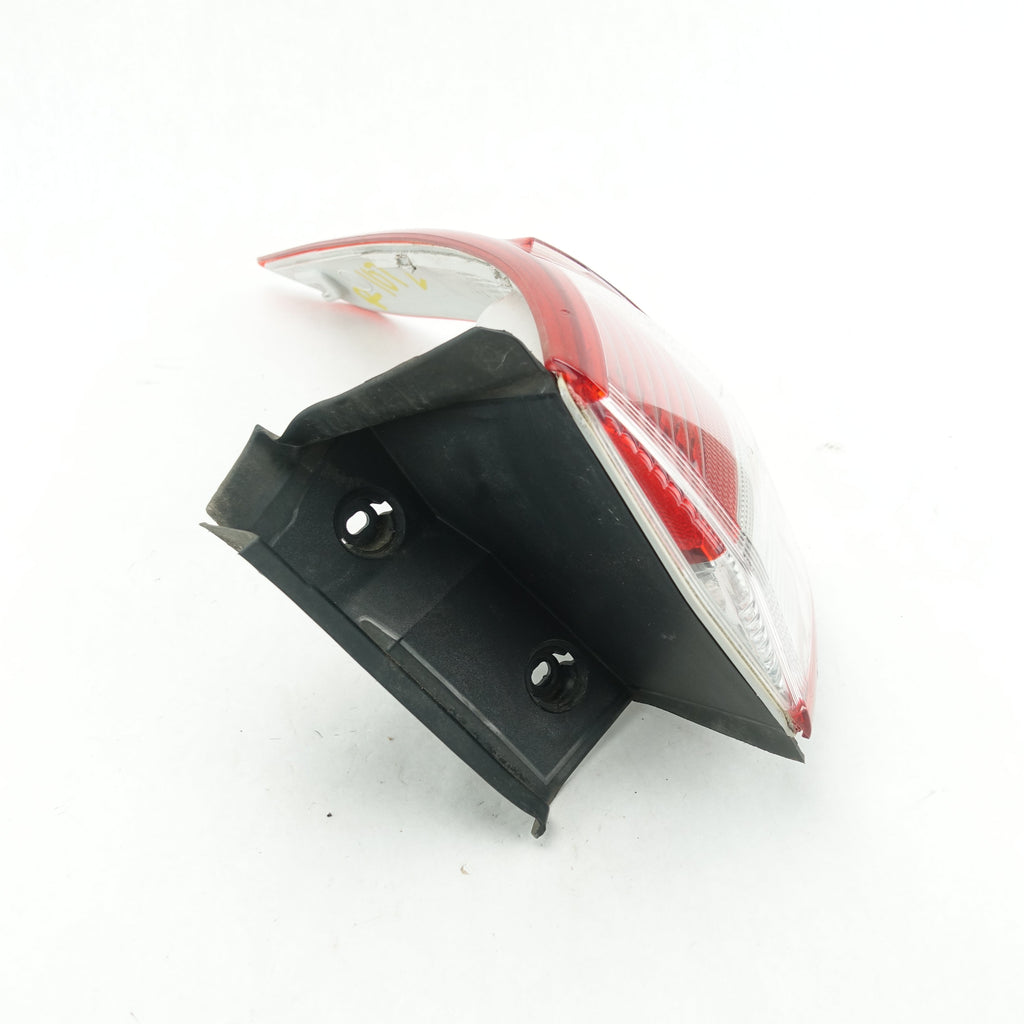 2013 2014 2015 2016 Ford Escape Passenger Right Rear Taillight Tail Light Lamp
