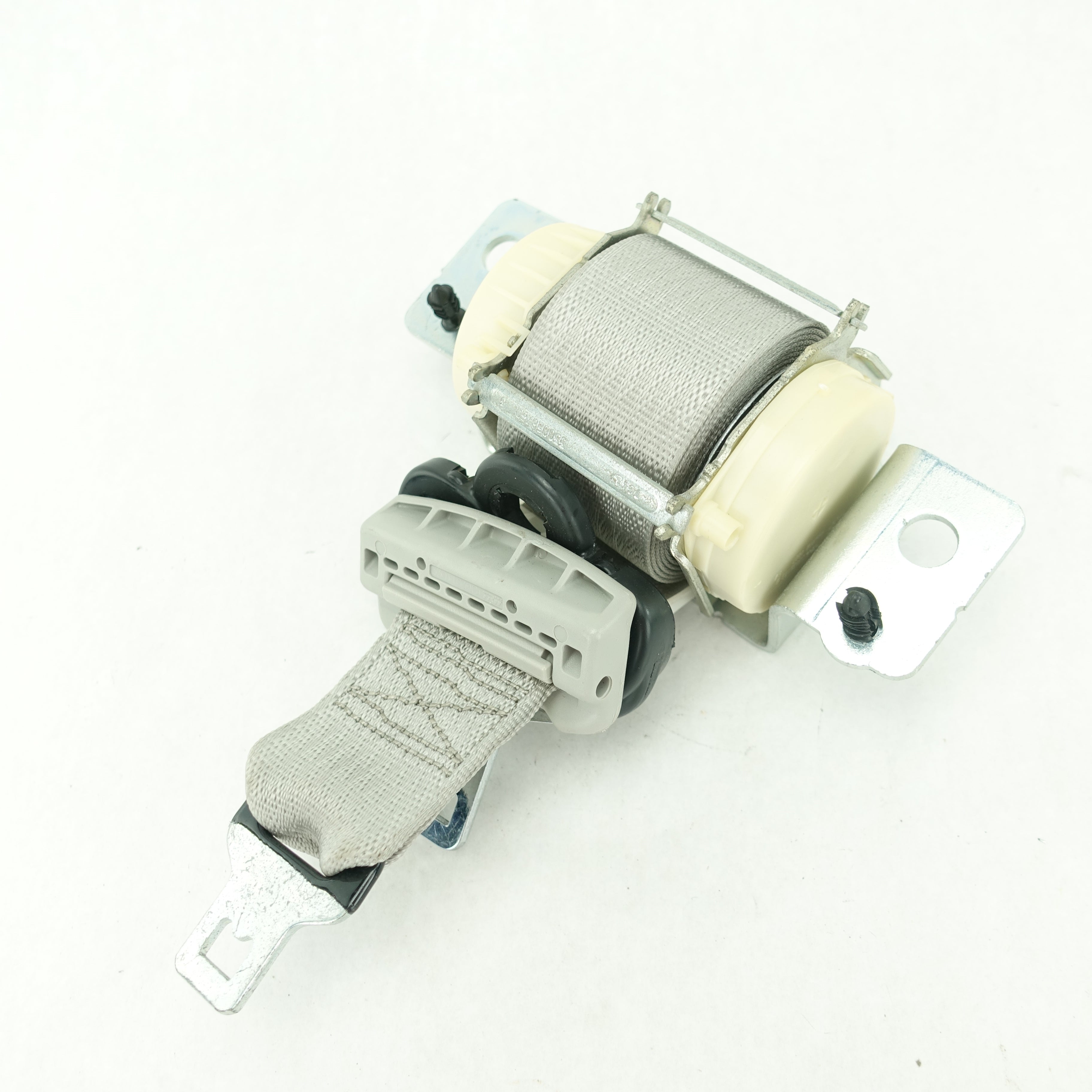 2011 2012 2013 2014 Caravan Town & Country 3rd Row Center Rear Seat Belt Gray