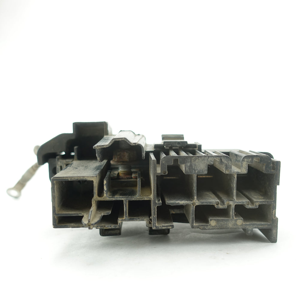 2011 2012 2013 2014 2015 2016 FORD F250 F350 6.7L Battery Circuit Breaker Fuse