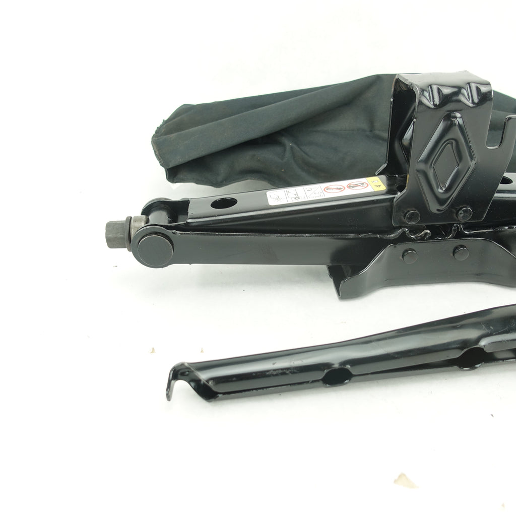 2011 2012 2013 Town & Country Caravan Emergency Spare Jack Tool Lug Wrench Kit