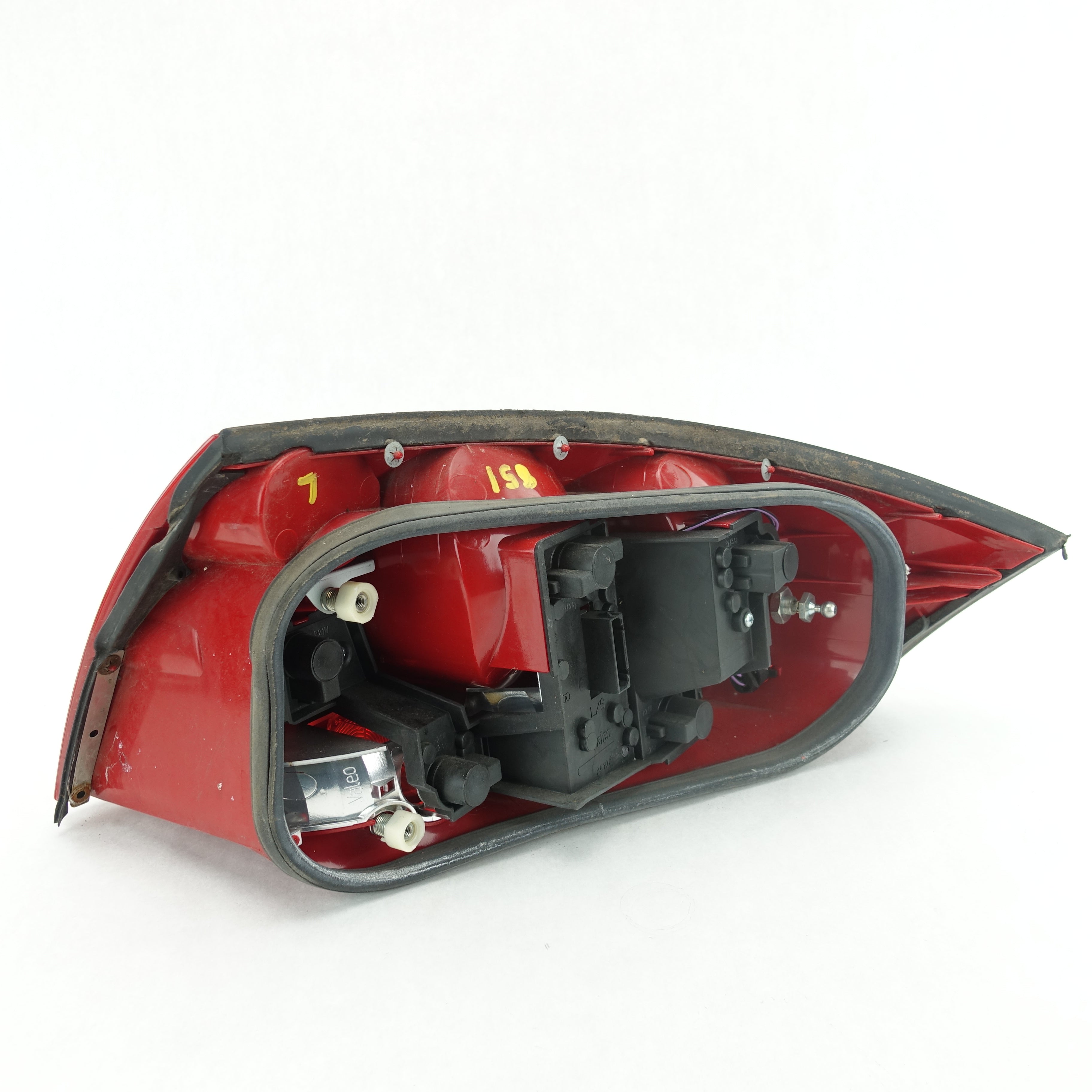 2000 2001 2002 2003 2004 2005 2006 Audi TT Driver Left Taillight Tail Light Lamp