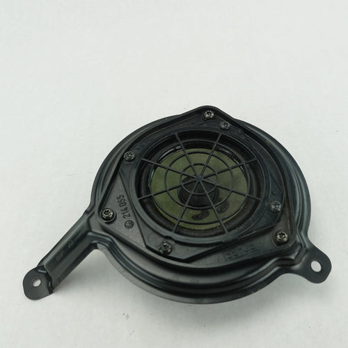 2001 2002 2003 2004 2005 Audi TT Left Rear Wall Speaker