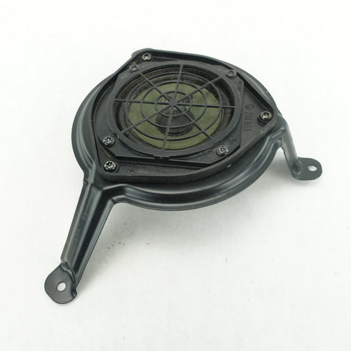 2001 2002 2003 2004 2005 Audi TT Passenger Right Rear Wall Speaker