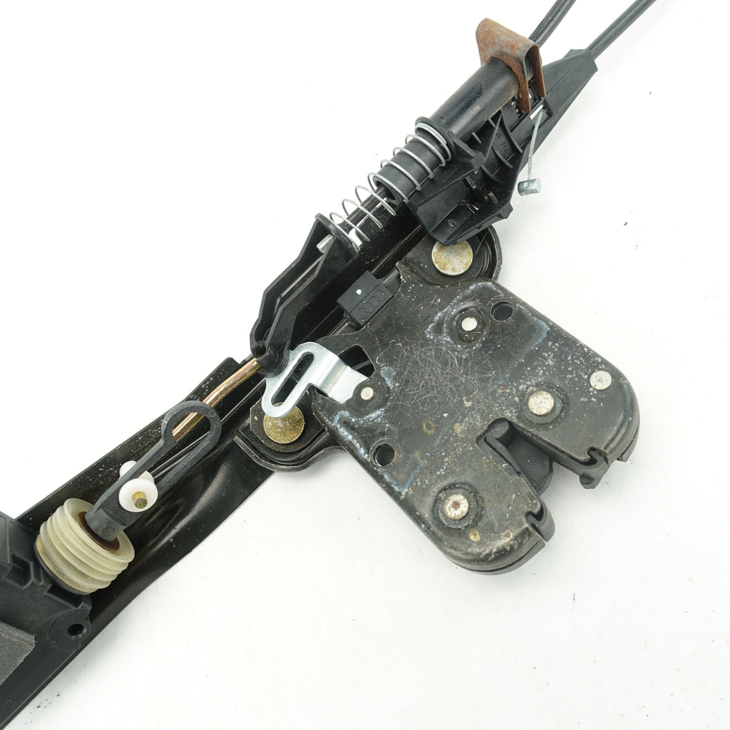 1999 2000 2001 2002 2003 2004 2005 Audi TT Deck Trunk Lid Latch Lock Actuator