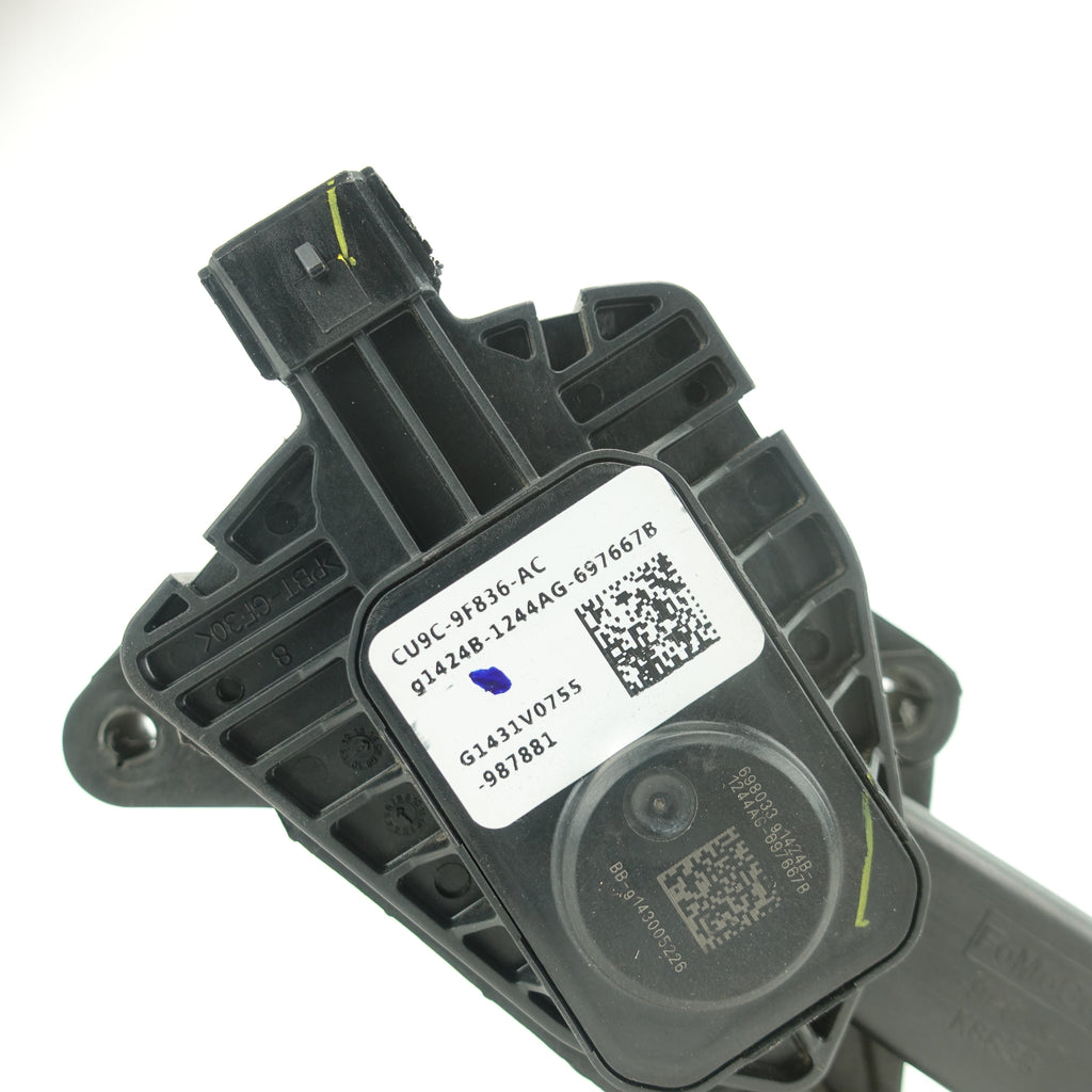 2011 2012 2013 2014 15 Ford F250 F350 Fuel Gas Accelerator Throttle Pedal Peddle