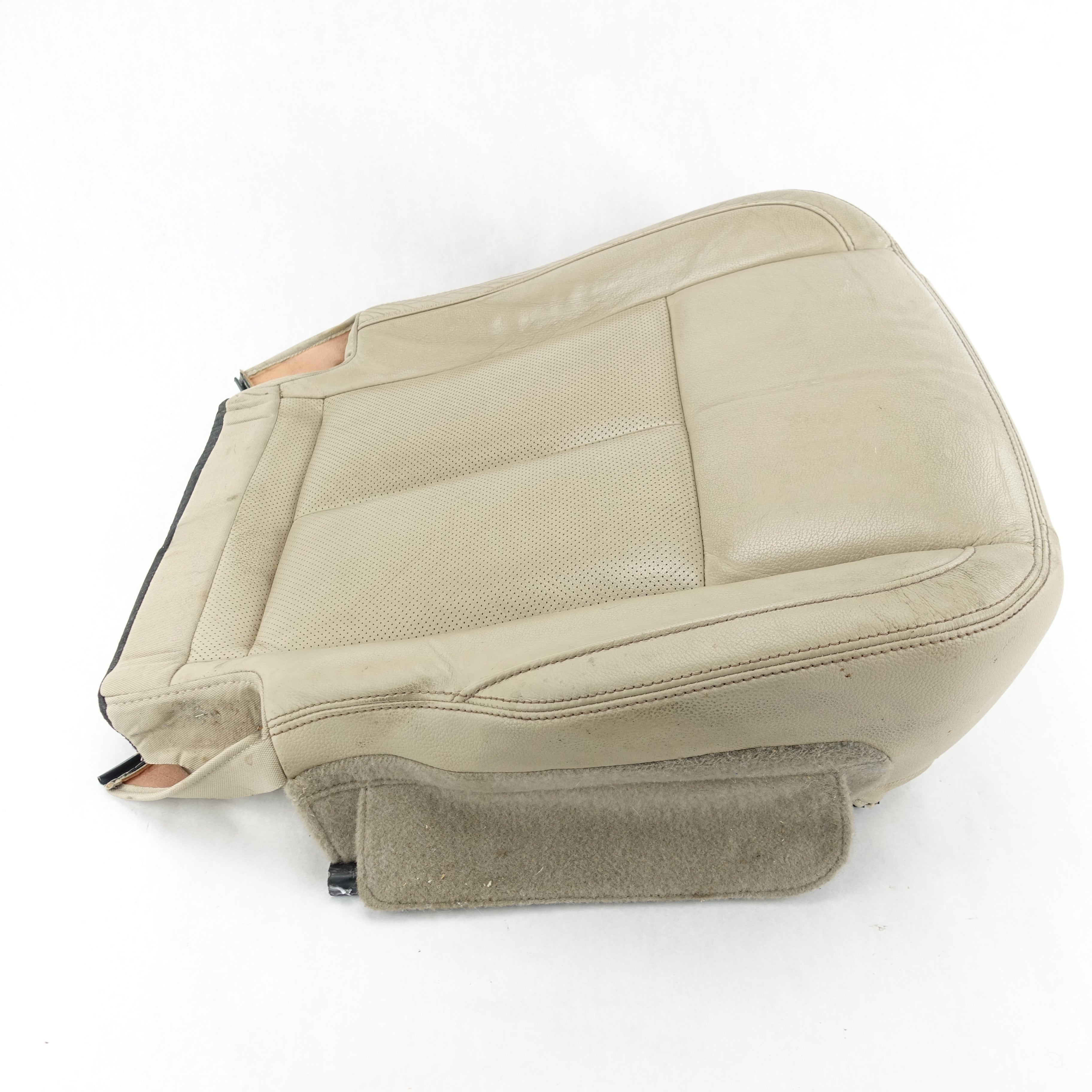 Damage 2016 2017 2018 2019 Nissan TITAN XD Driver Left Front Lower Seat Cushion