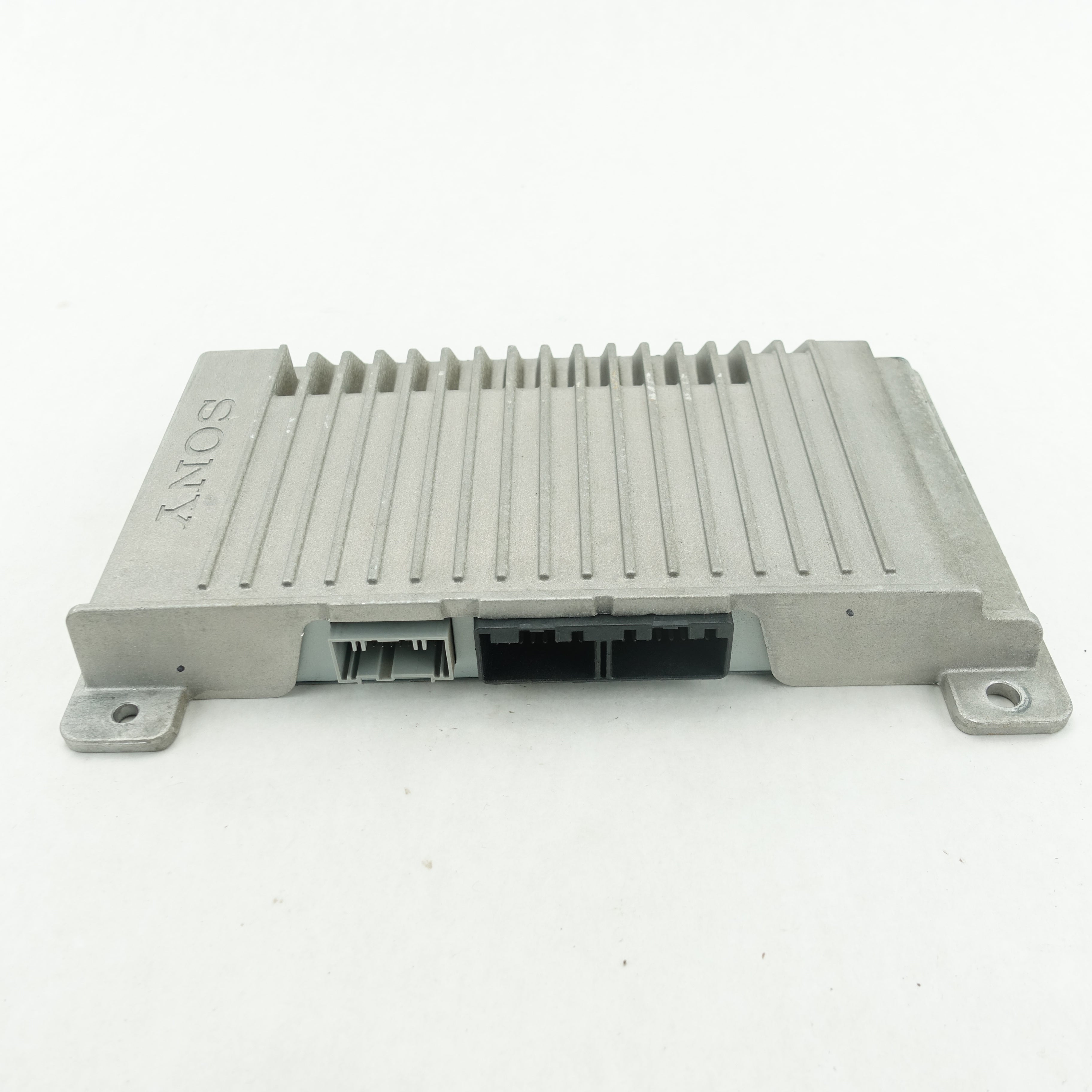 2015 2016 2017 2018 Ford F250 F350 Sony Amp Amplifier