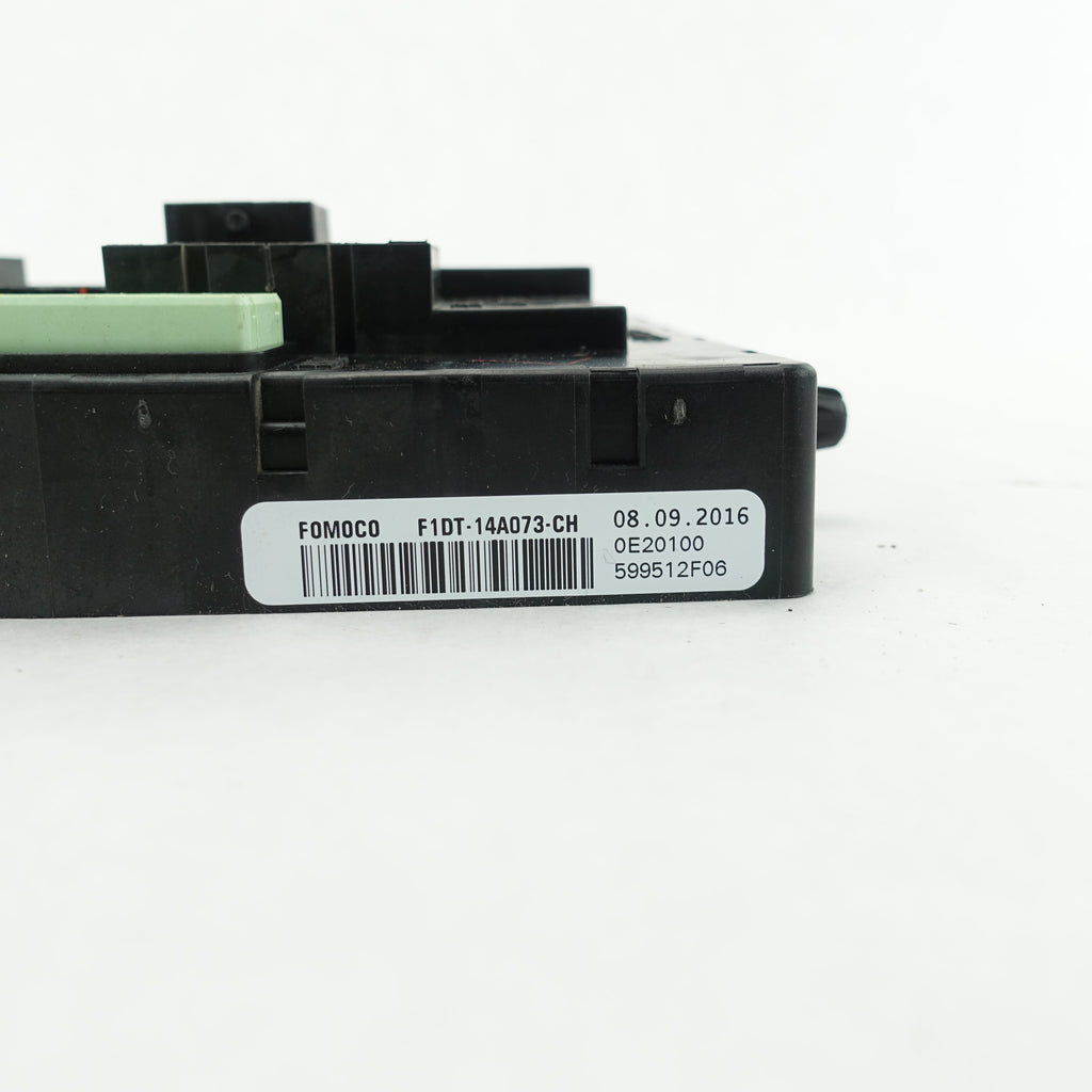 2016 Focus BCM Body Control Module Computer Fuse Junction Box