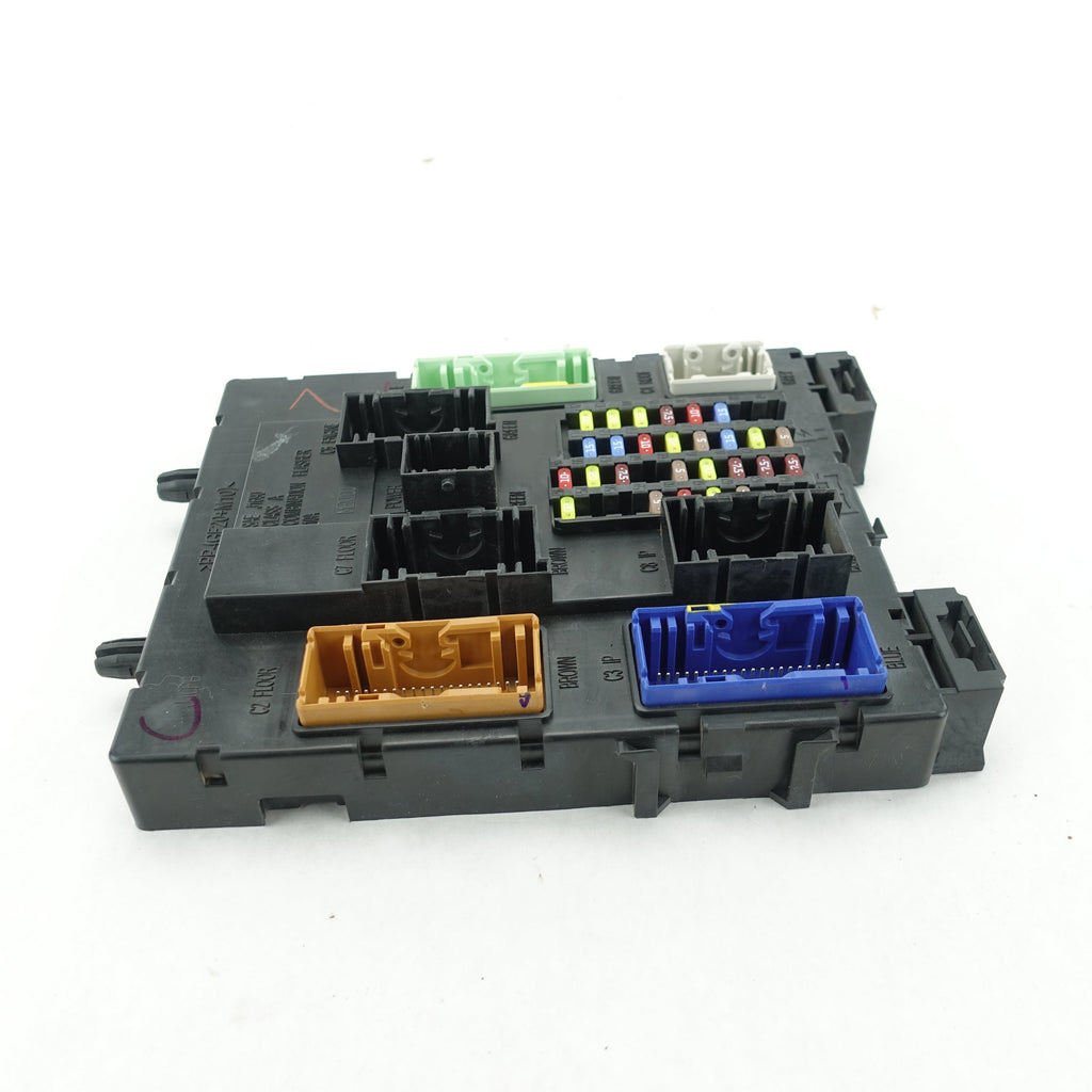 2016 Focus BCM Body Control Module Computer Fuse Junction Box