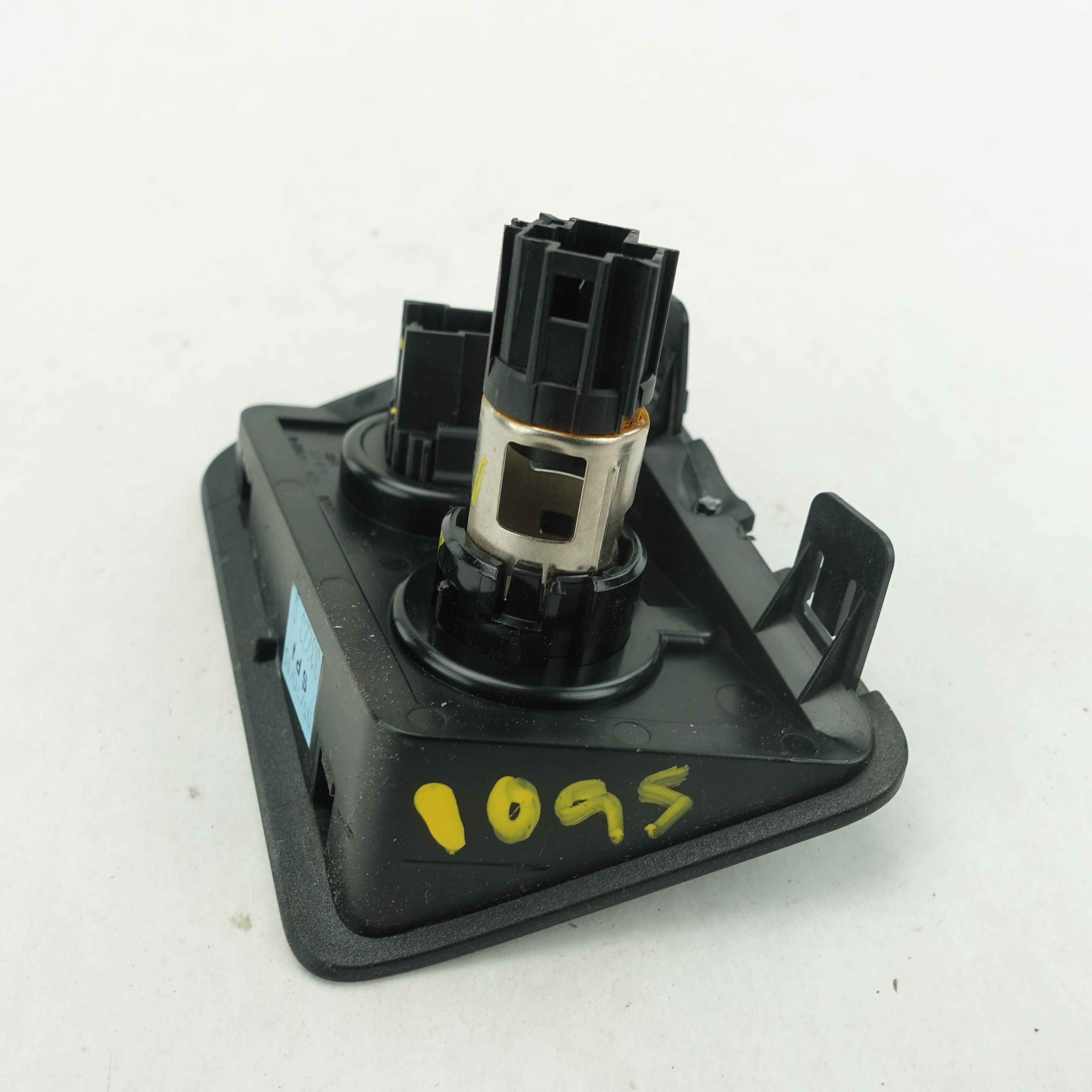 Damage 2012 2013 2014 2015 2016 Ford F250 F350 12v Power Port Cigarette Lighter