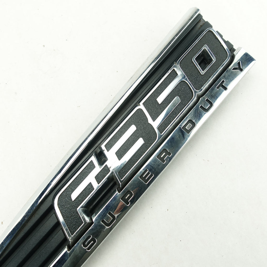 Damage 2011 2012 2013 2014 Ford F350 Lariat Driver Left Fender Vent Emblem Logo