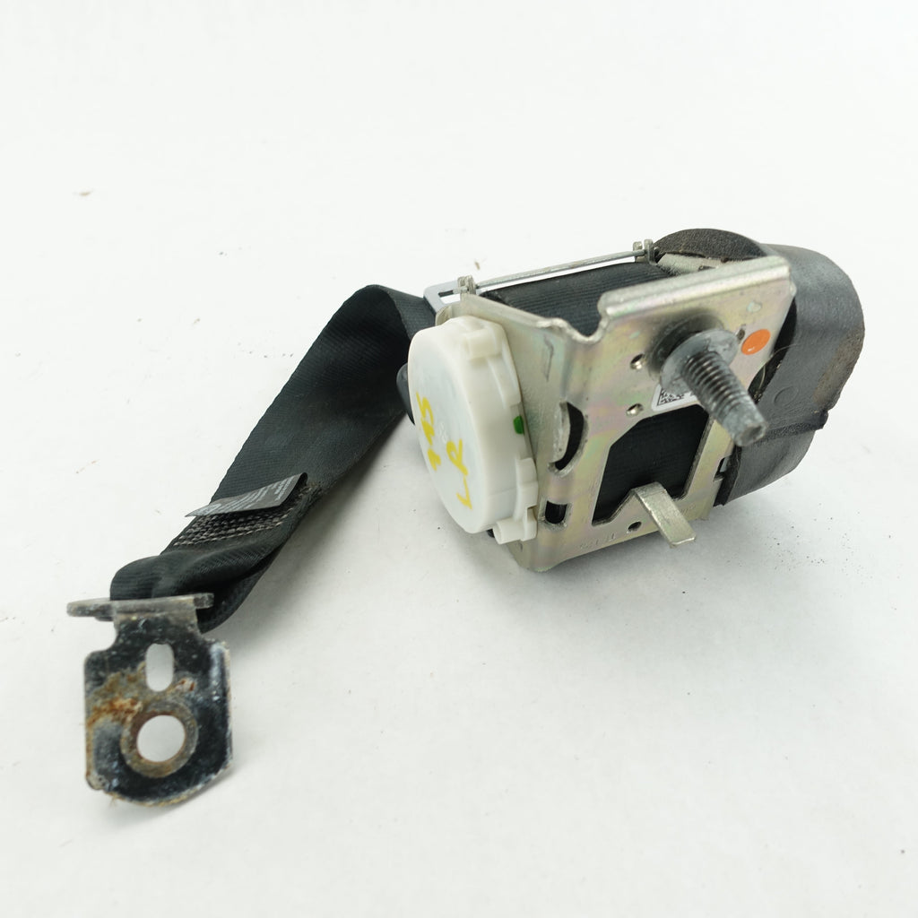 2015 2016 2017 2018 Ford Focus Hatchback Right Rear Seat Belt Black