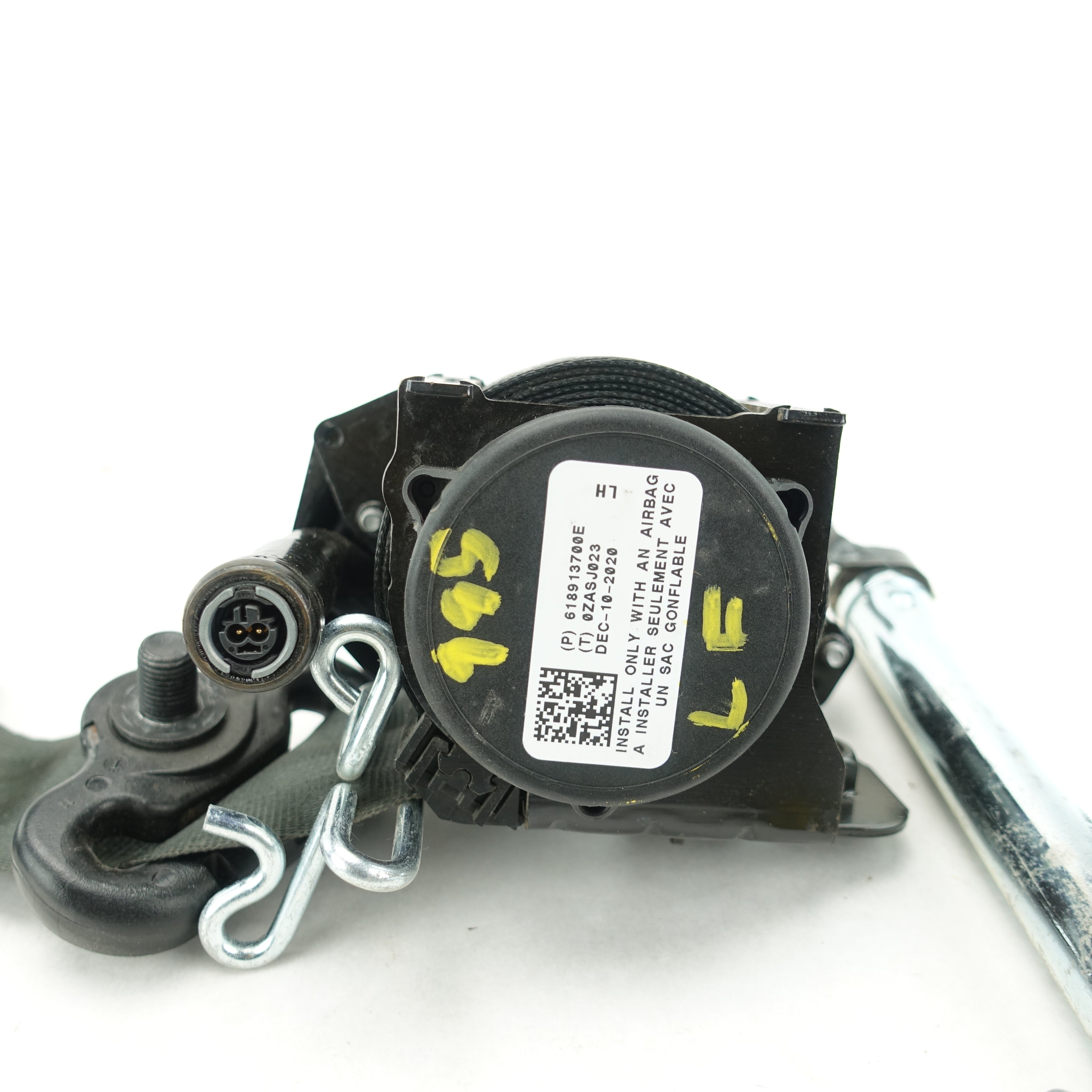 2016 2017 2018 Ford Focus Driver Left Front Seat Belt Black