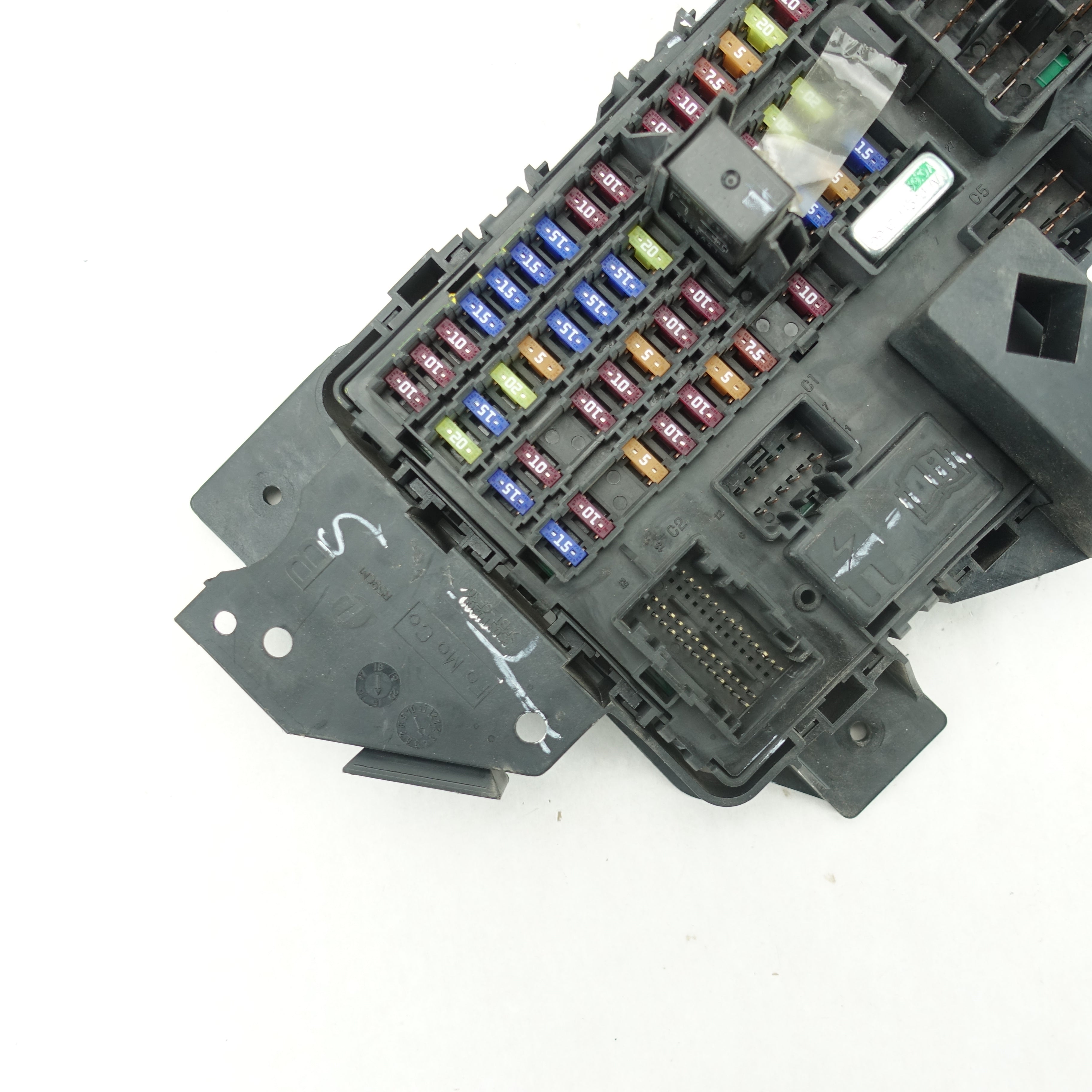 2015 2016 Ford F250 F350 BCM Body Control Module Computer Fuse Junction Box