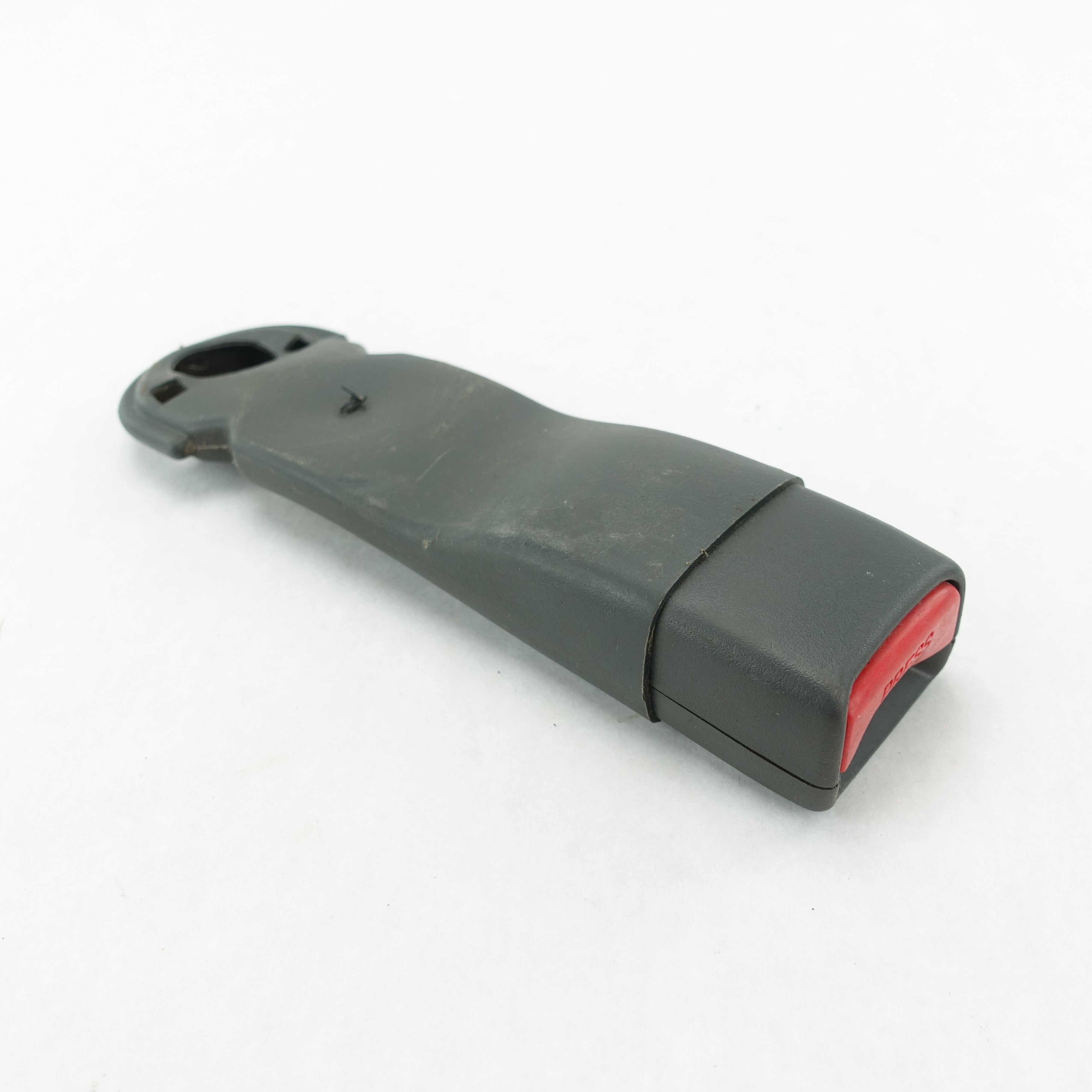 2003 2004 2005 2006 Silverado Sierra Front Center Jump Seat Belt Buckle
