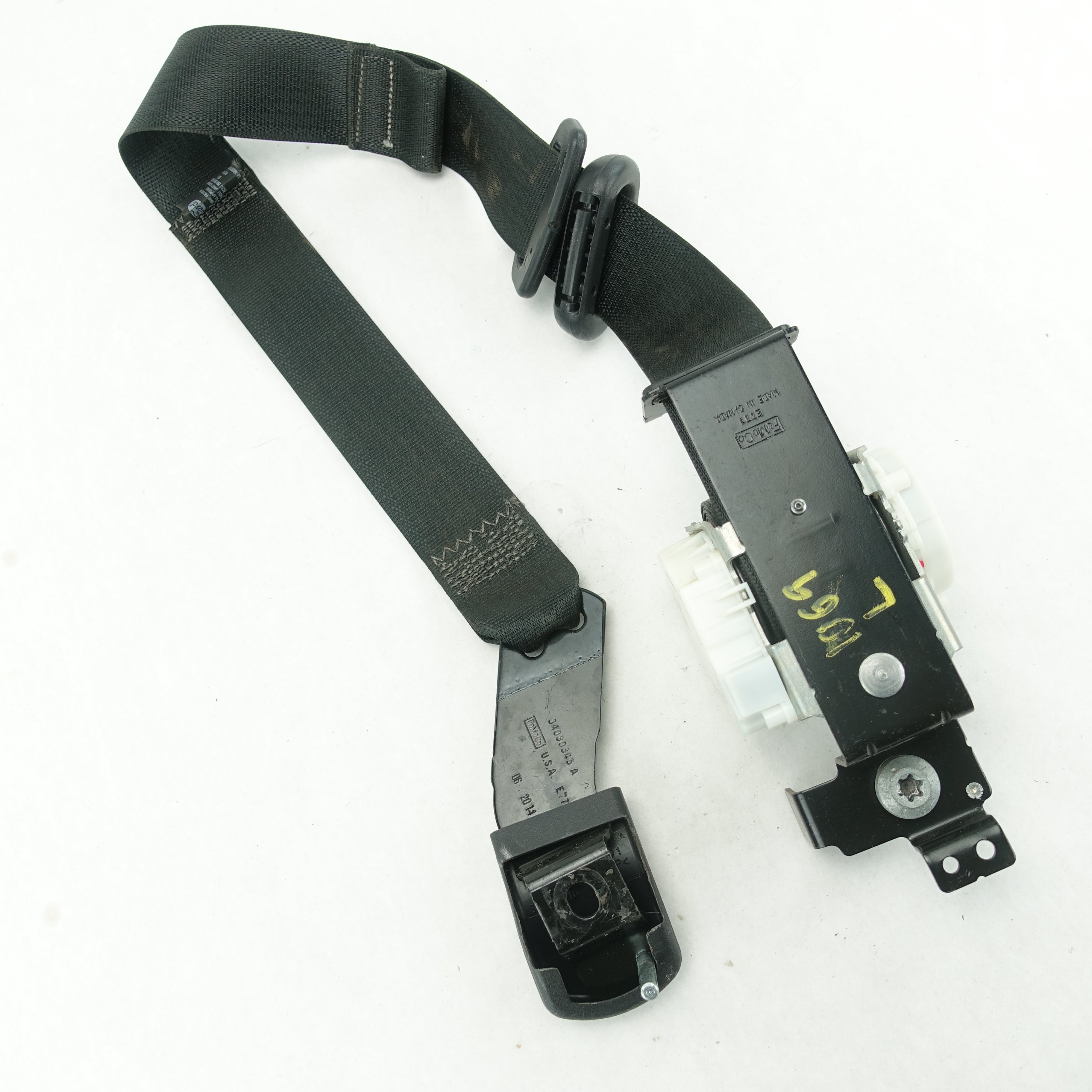 2009 2010 2011 2012 2013 2014 2015 16 Ford F250 F350 Left Rear Seat Belt Black