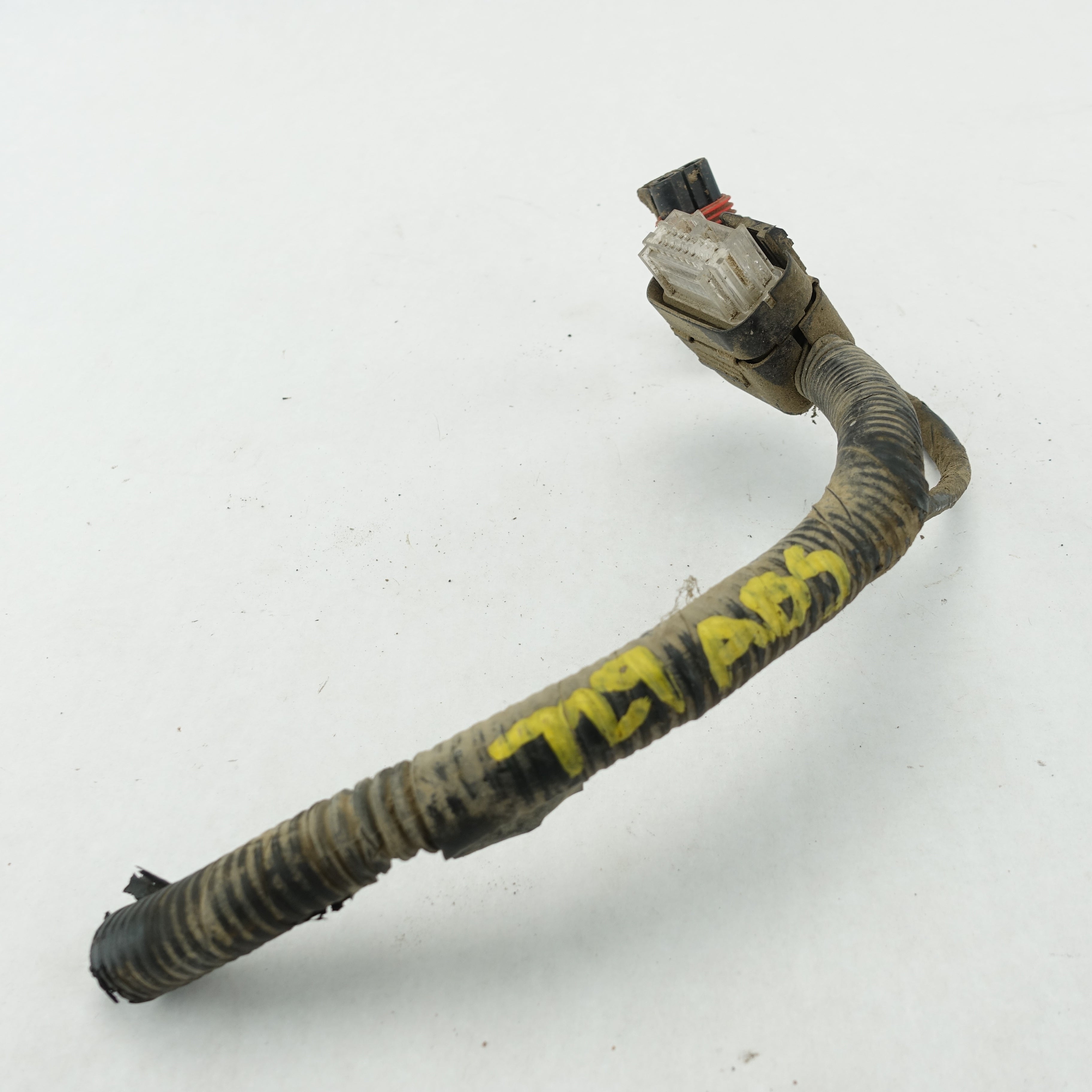 2003 2004 Silverado Sierra 1500 ABS Anti-Lock Brake Part Pump Pigtail Wire Plug