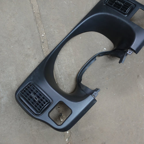 2003 2004 2005 GMC Chevy C4500 C5500 Topkick Kodiak Radio Speedometer Bezel Trim