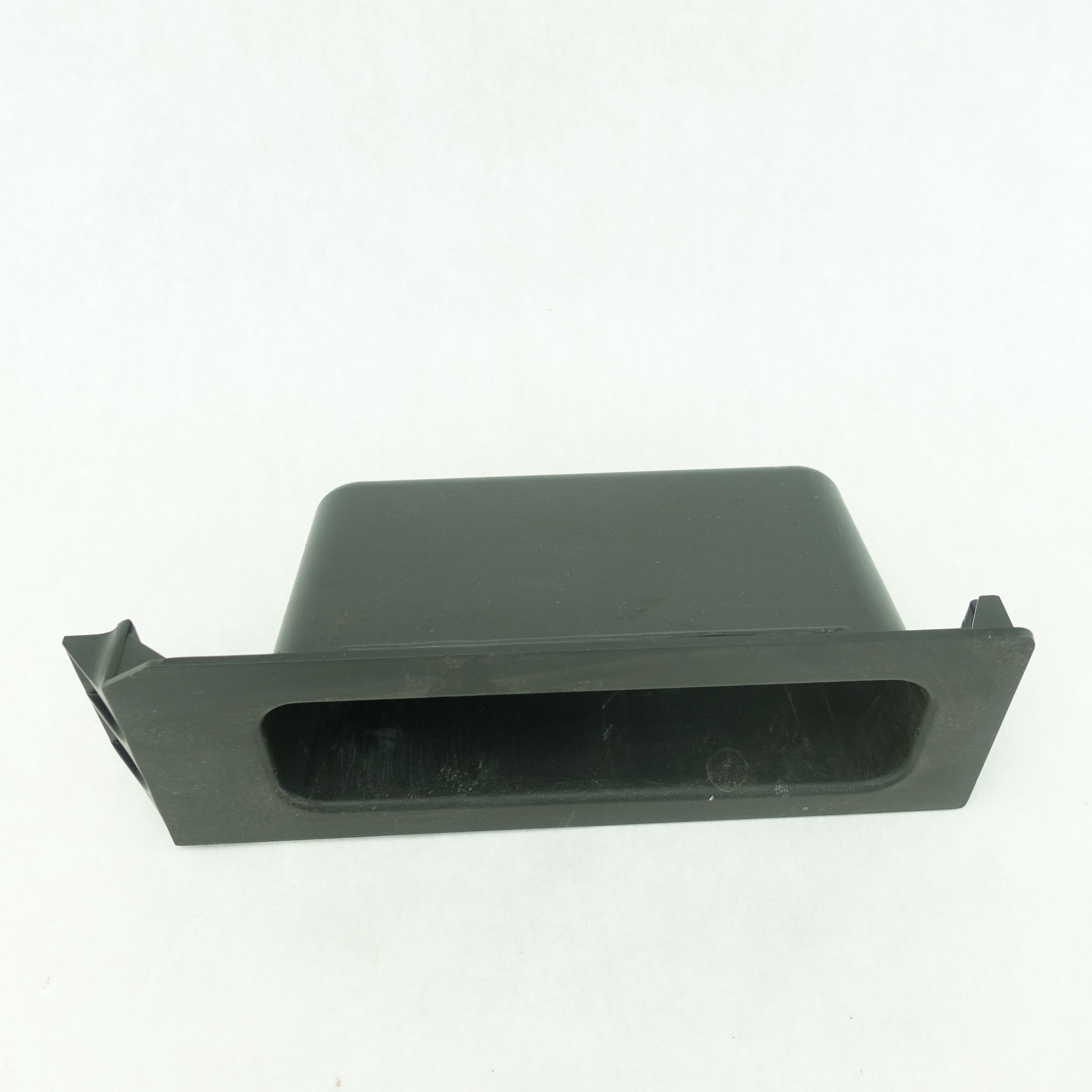 2003 2004 2005 2006 GMC Chevy C4500 C5500 Topkick Kodiak Center Dash Bin Cubby