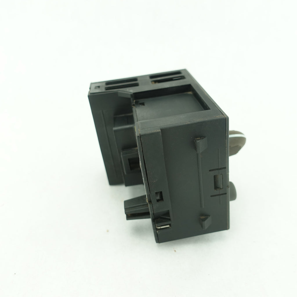 2003 2004 2005 GMC Chevy C4500 C5500 Topkick Kodiak Headlight Light Lamp Switch