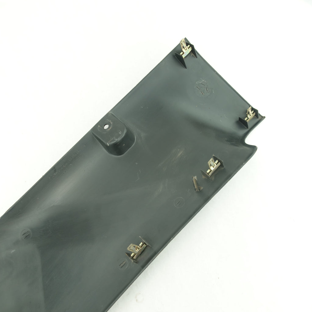 2003 2004 2005 06 GMC Chevy C4500 C5500 Topkick Kodiak Lower Dash Knee Bolster