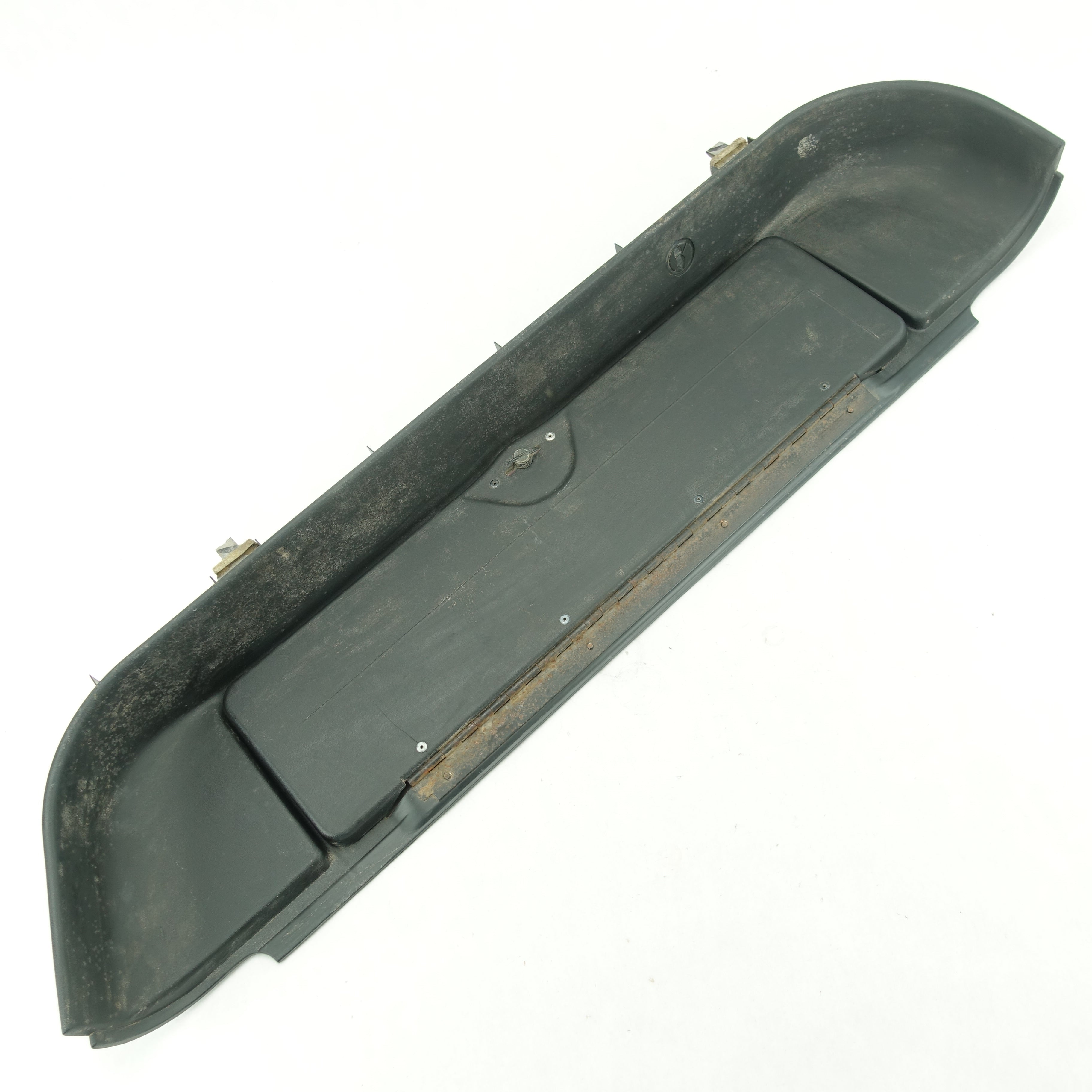 2003 2004 GMC Chevy C4500 C5500 Topkick Kodiak Front Right Sill Scuff Plate Door