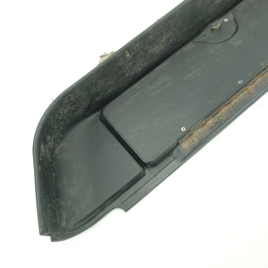 2003 2004 GMC Chevy C4500 C5500 Topkick Kodiak Front Right Sill Scuff Plate Door