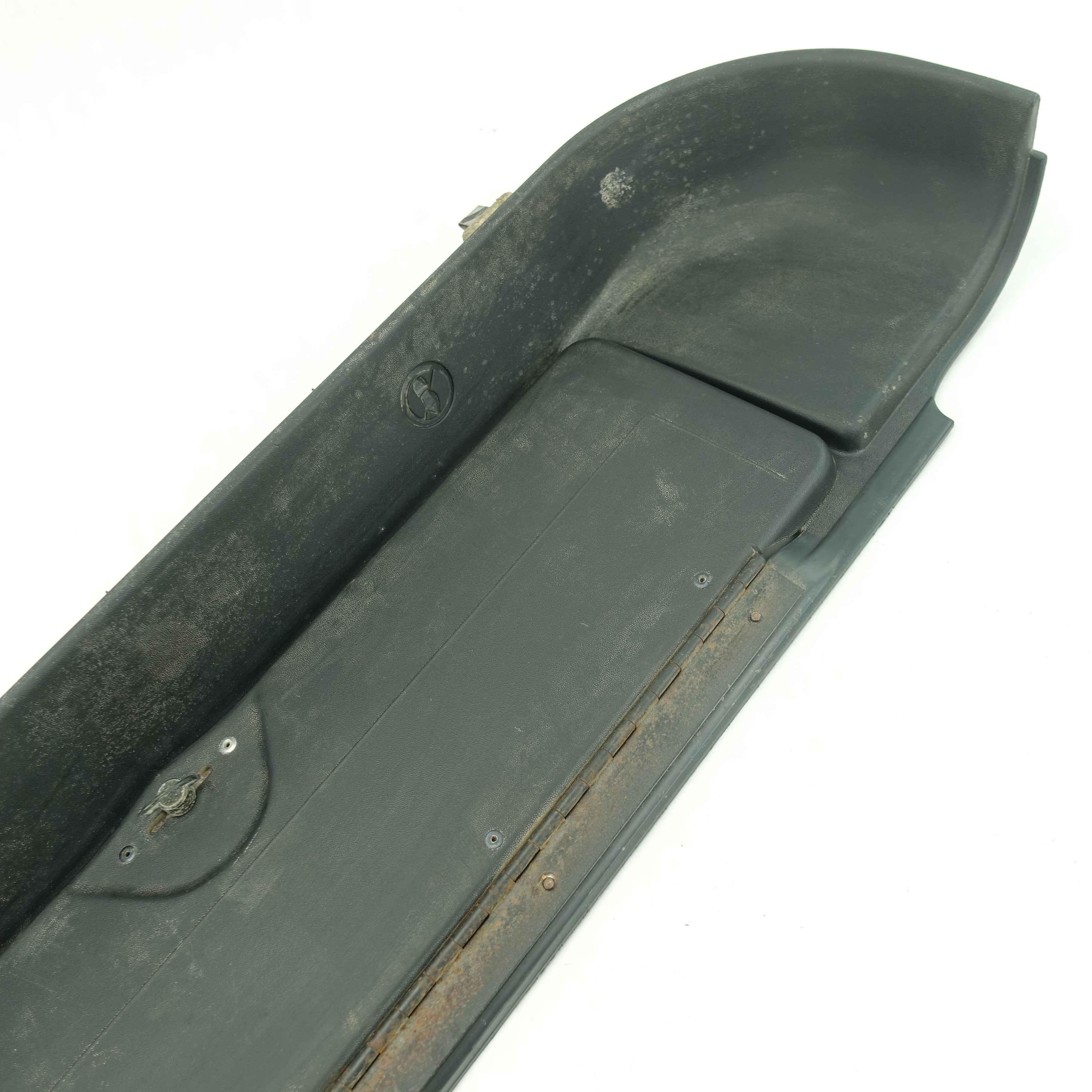 2003 2004 GMC Chevy C4500 C5500 Topkick Kodiak Front Right Sill Scuff Plate Door