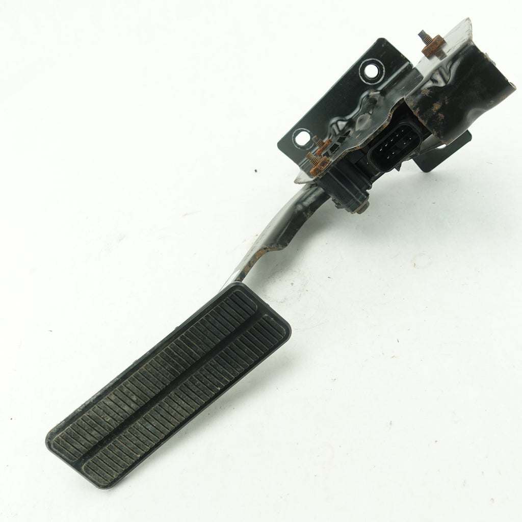2003 2004 05 GMC Chevy C4500 C5500 Topkick Kodiak Gas Throttle Accelerator Pedal