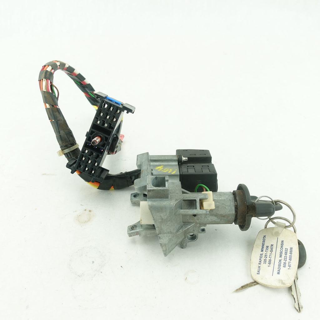 2003 2004 2005 GMC Chevy C4500 C5500 Topkick Kodiak Ignition Switch 2 Keys