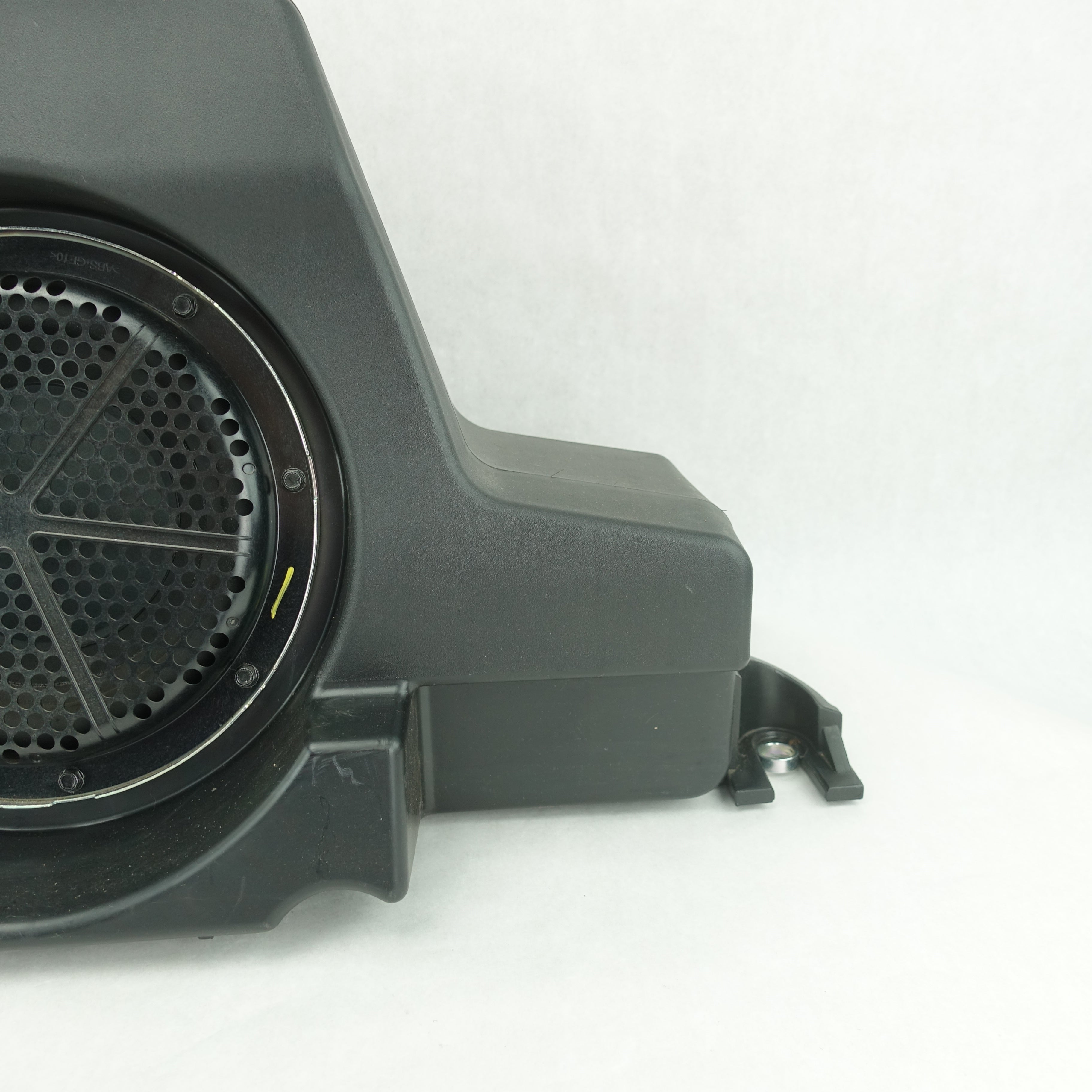 2011 2012 2013 2014 2015 2016 Ford F250 F350 Sony Subwoofer Bass Speaker