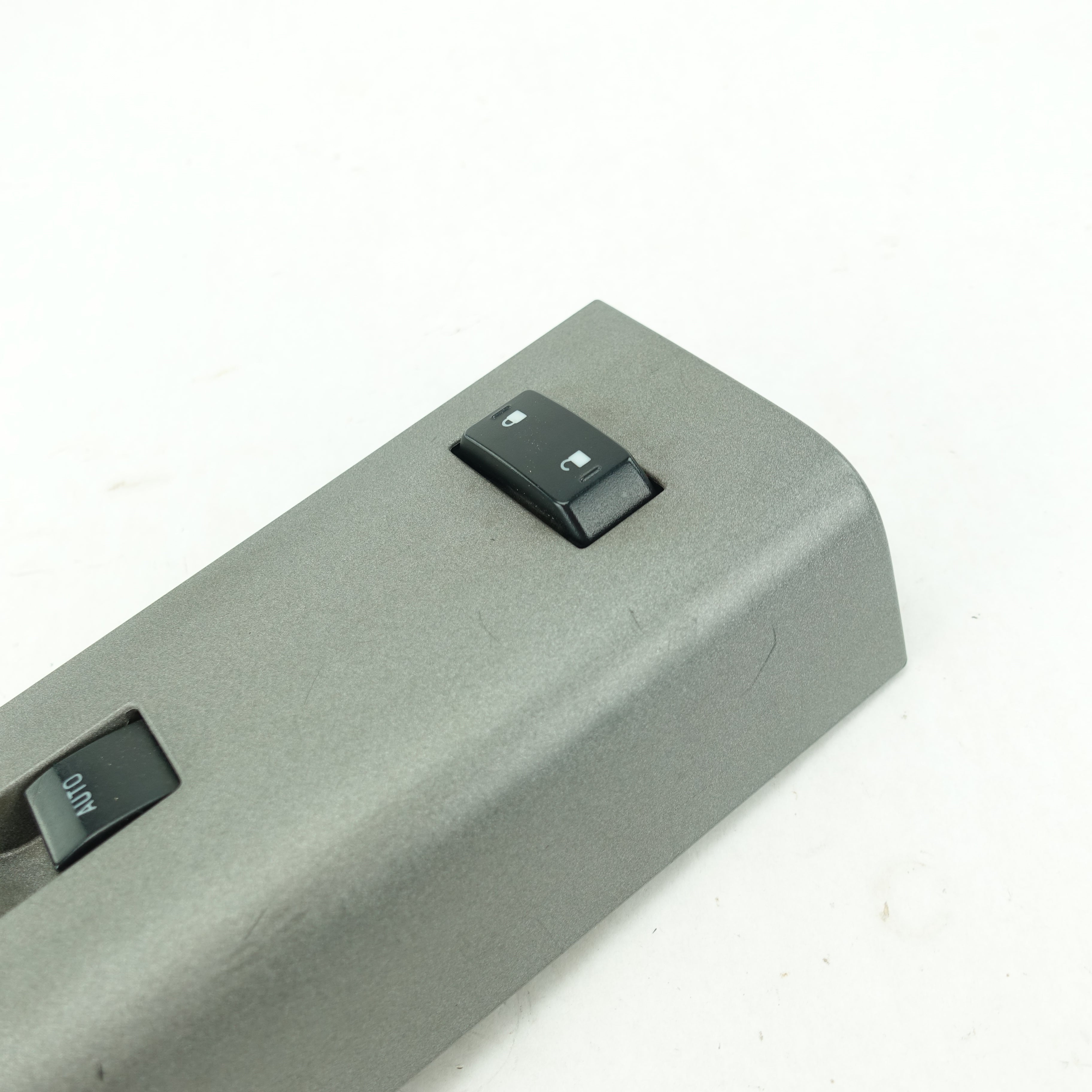 2013 2014 2015 2016 Ford F250 F350 Passenger Right Front Window Switch