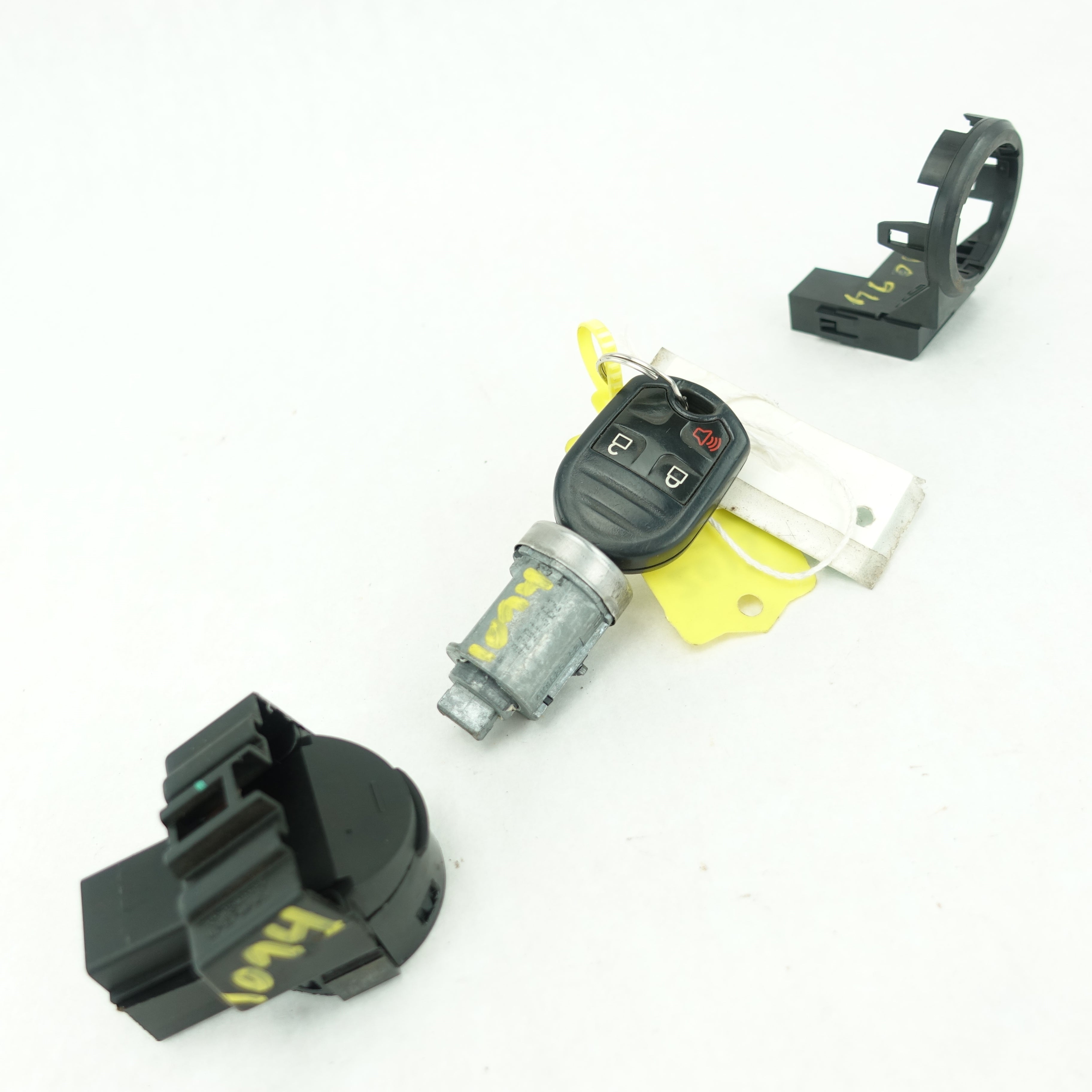 2011 2012 2013 2014 Ford F250 F350 Key Anti-Theft Immobilizer Ignition Switch