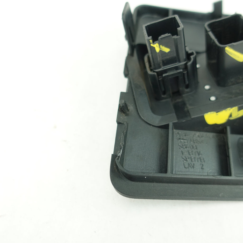 Damage 2008 2009 2010 2011 Ford F250 F350 Sync Badge Aux Auxiliary Audio Port