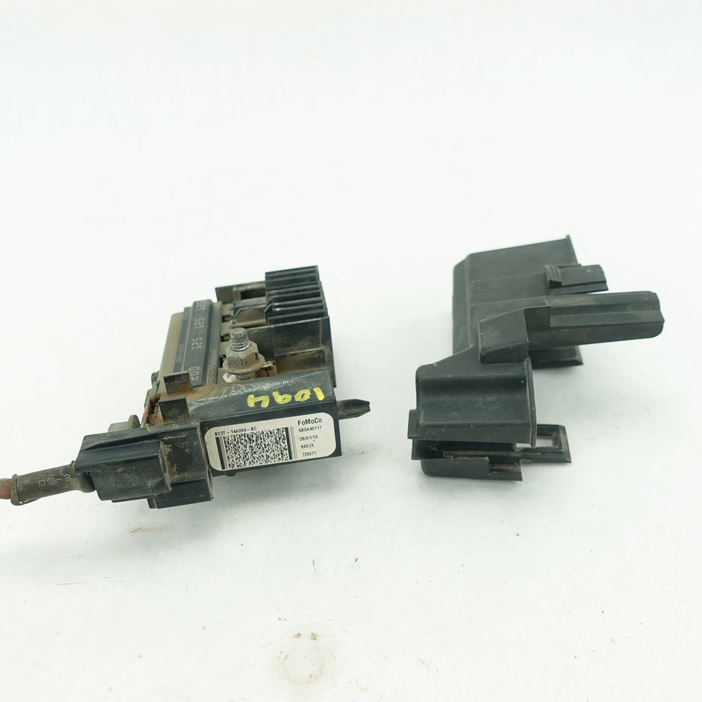 2011 2012 2013 2014 2015 2016 FORD F250 F350 6.7L Battery Circuit Breaker Fuse