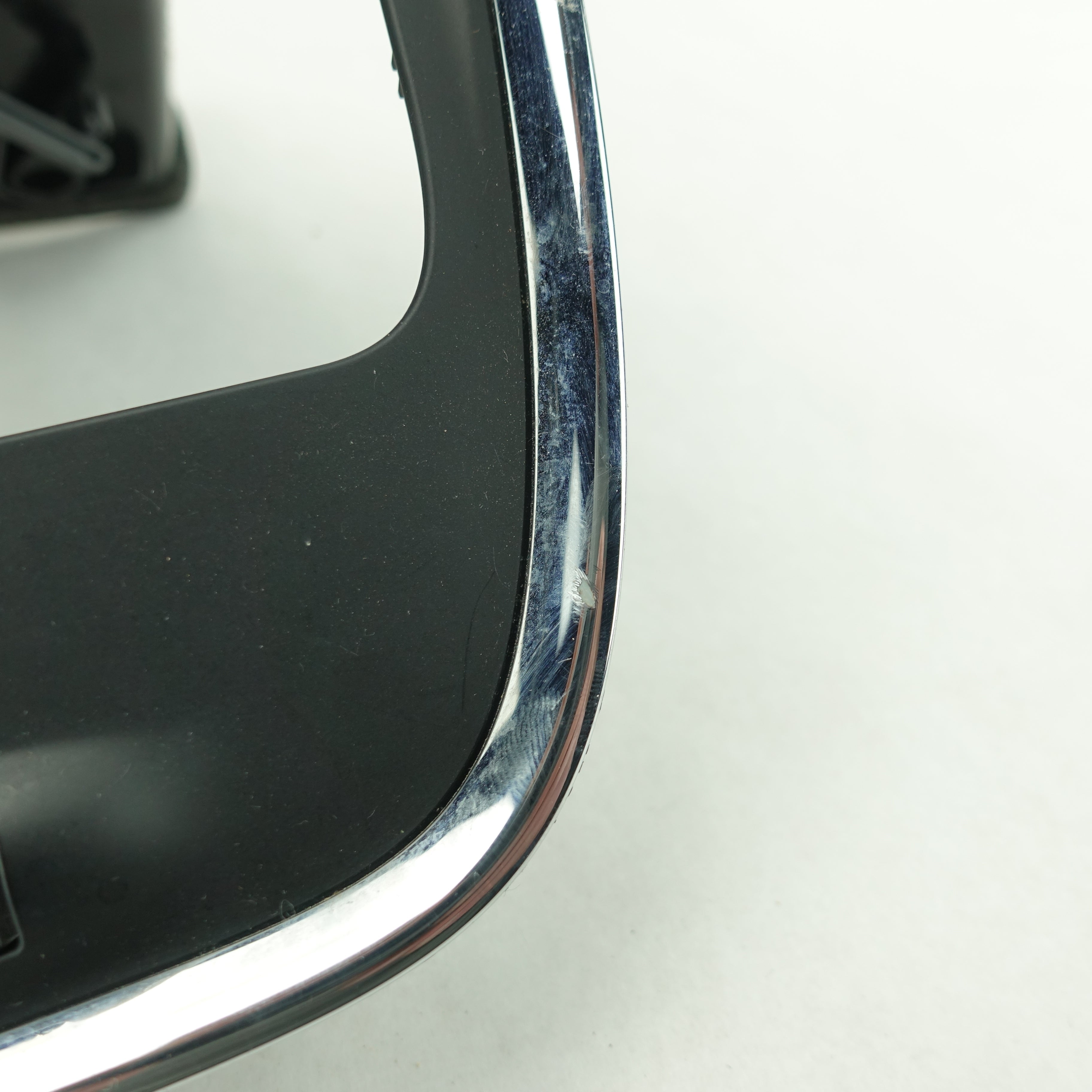 2011 2012 2013 2014 Town & Country Caravan Radio Climate Center Vent Trim Bezel