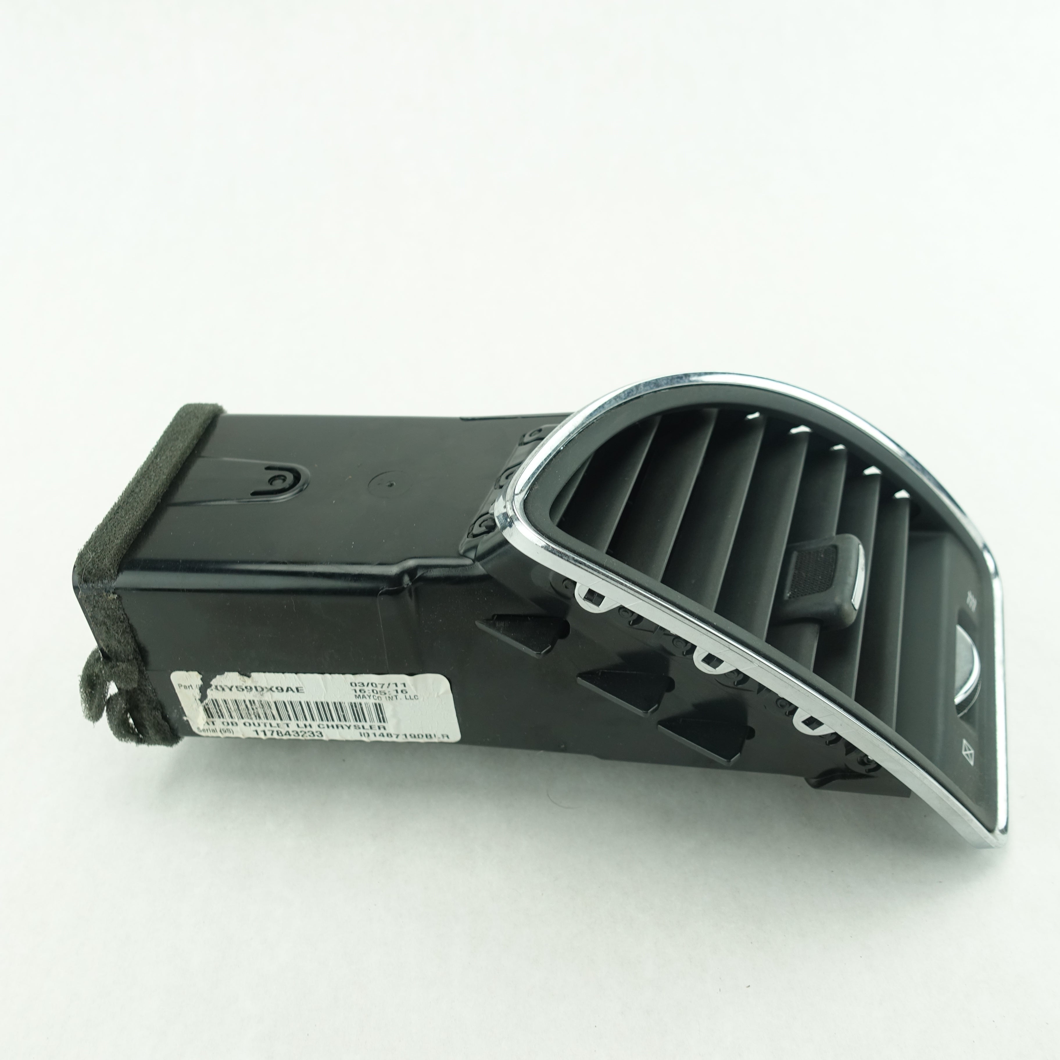 2011 2012 2013 2014 2015 2016 Caravan Town & Country Driver Left Dash Air Vent