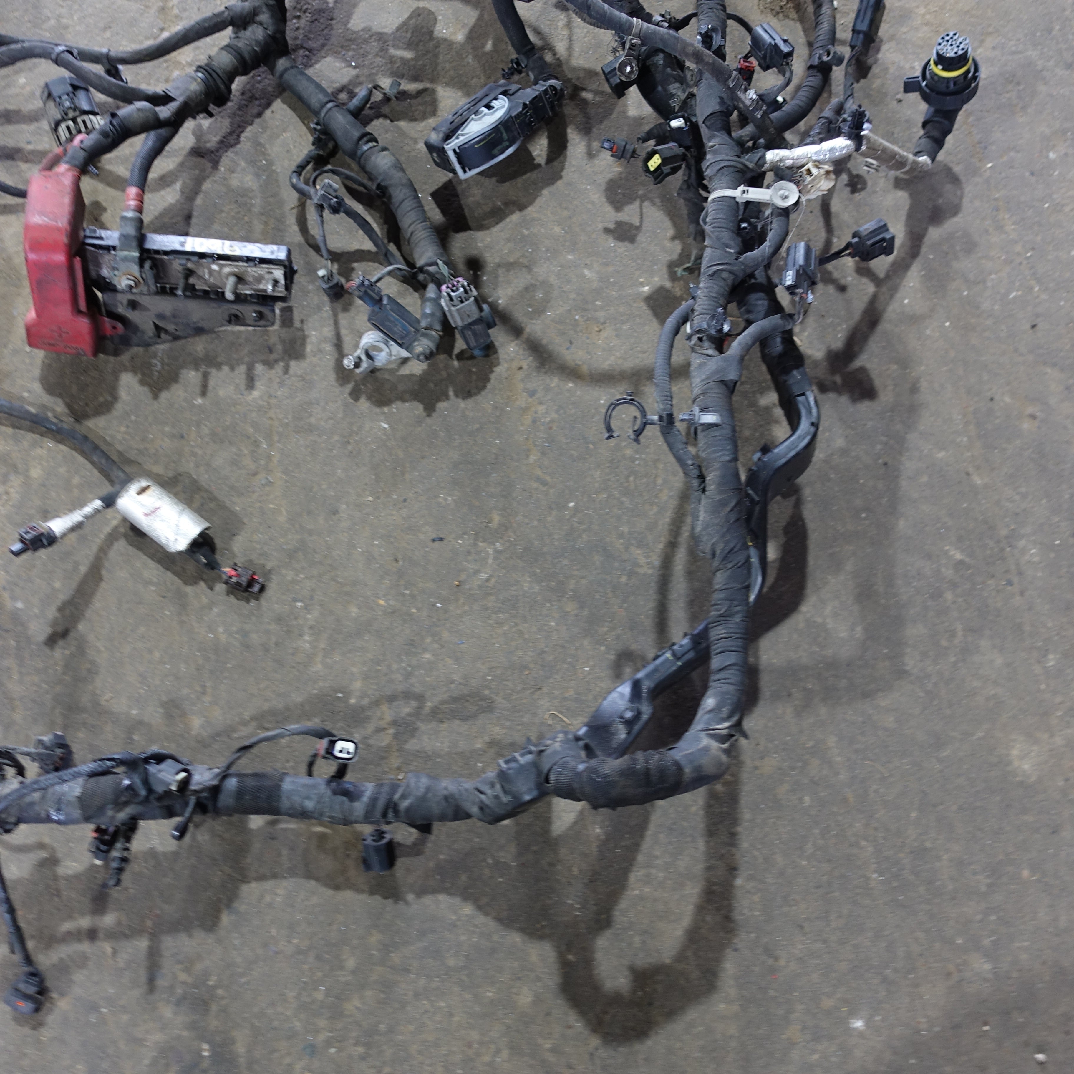 Damage 2019 Ram 2500 3500 6.4L Gas Transmission Wire Harness Loom