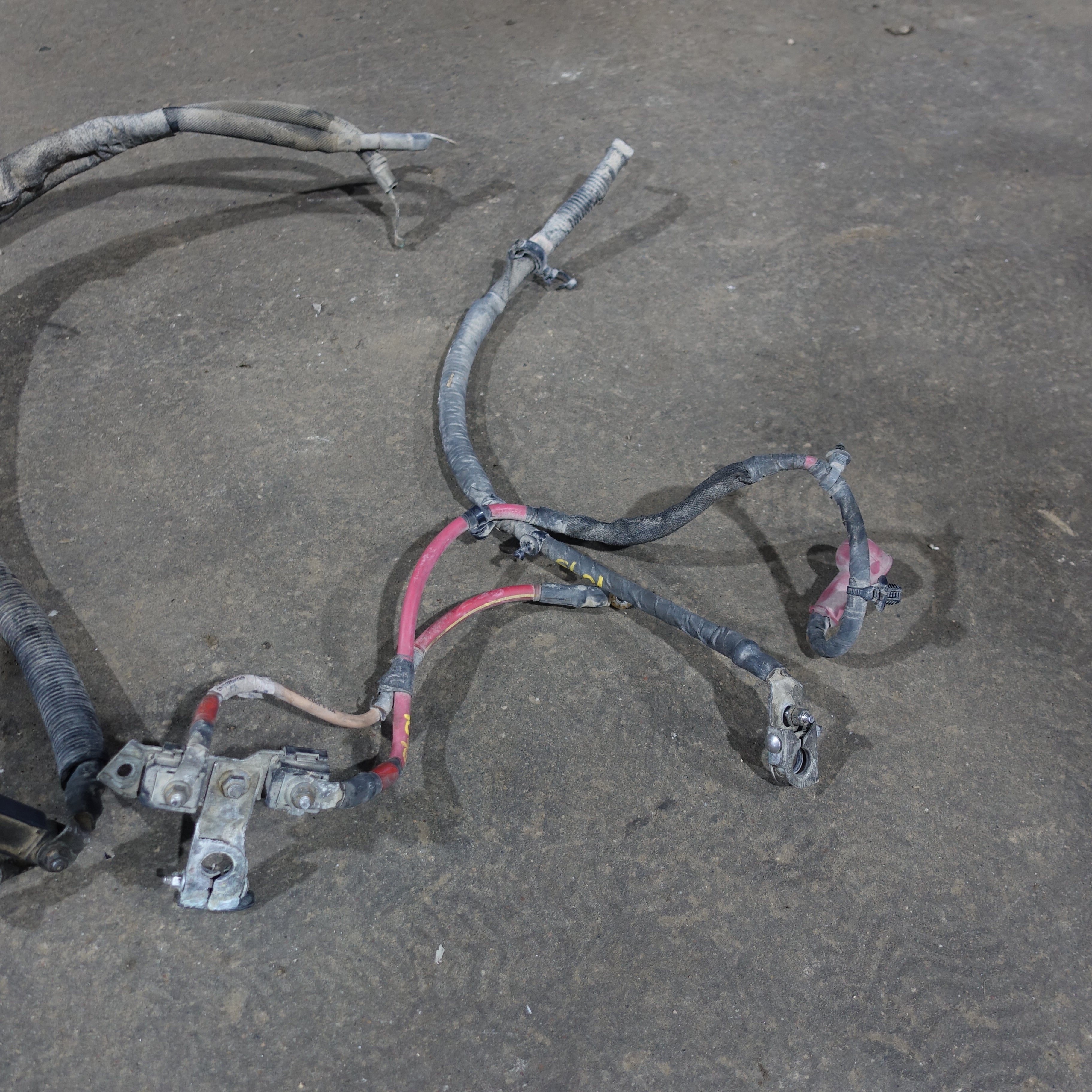 2017 2018 Ram 2500 3500 4500 5500 6.7L Diesel Positive Negative Battery Cable