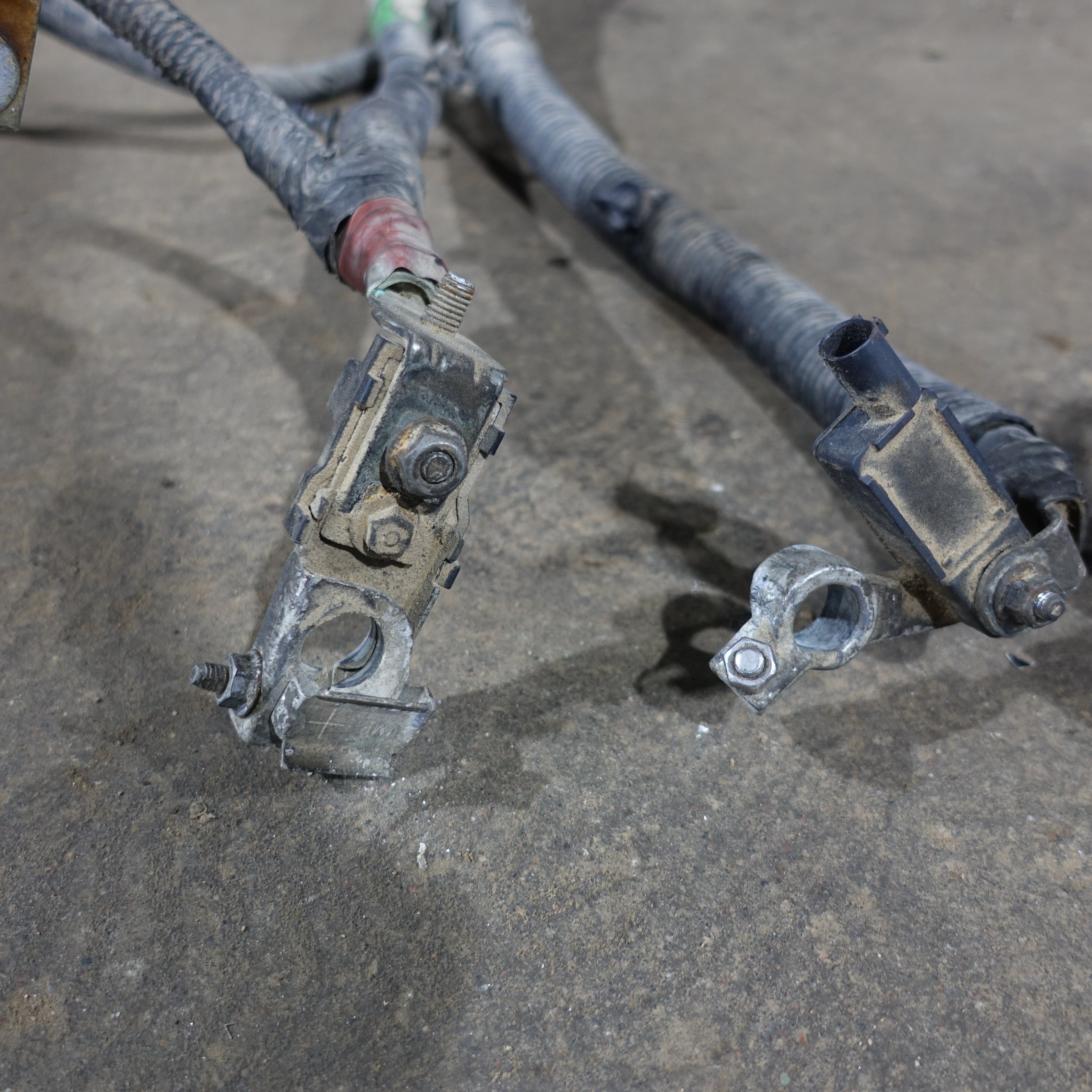 2017 2018 Ram 2500 3500 4500 5500 6.7L Diesel Positive Negative Battery Cable