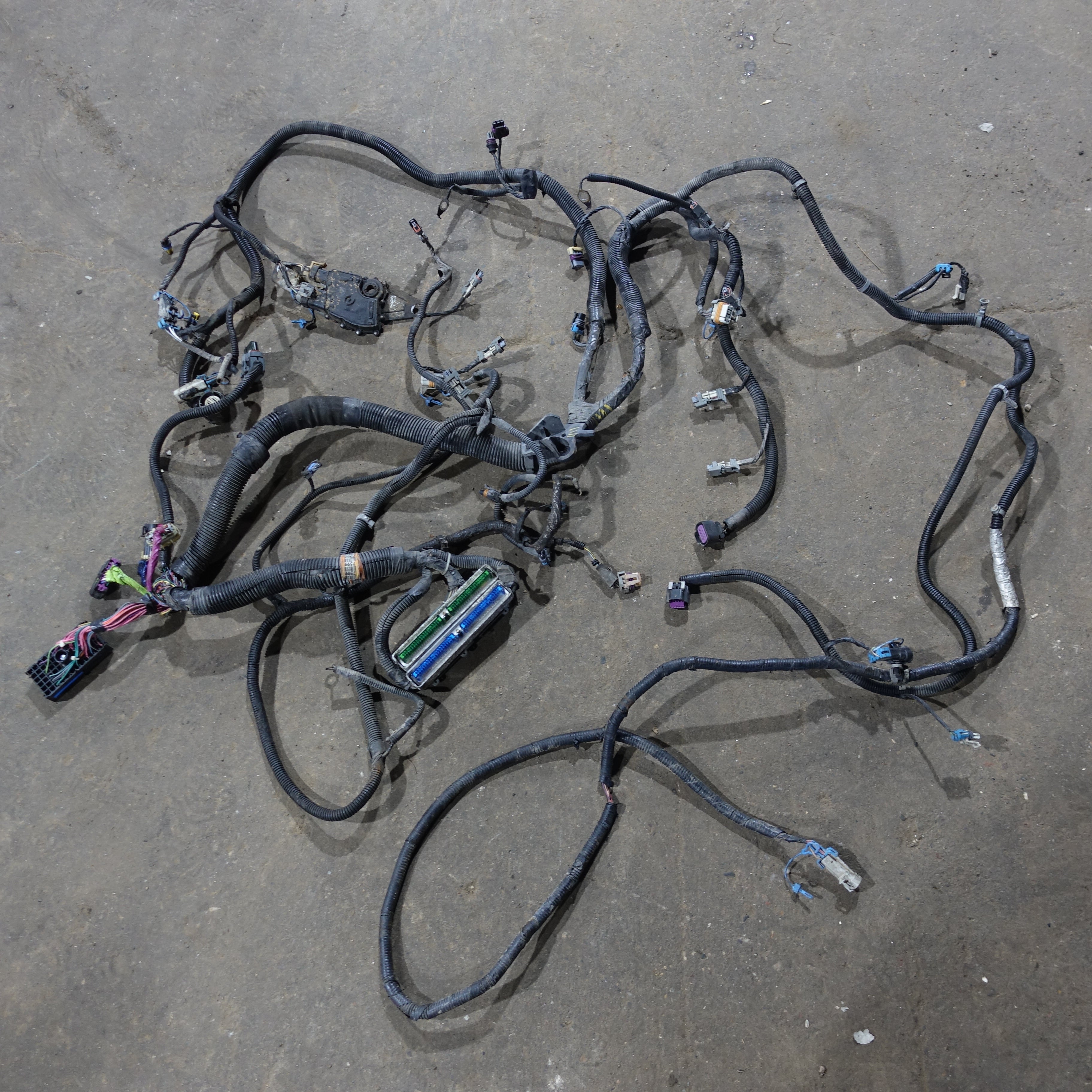 2003 Silverado Sierra 1500 HD 6.0L Engine Wire Harness Loom