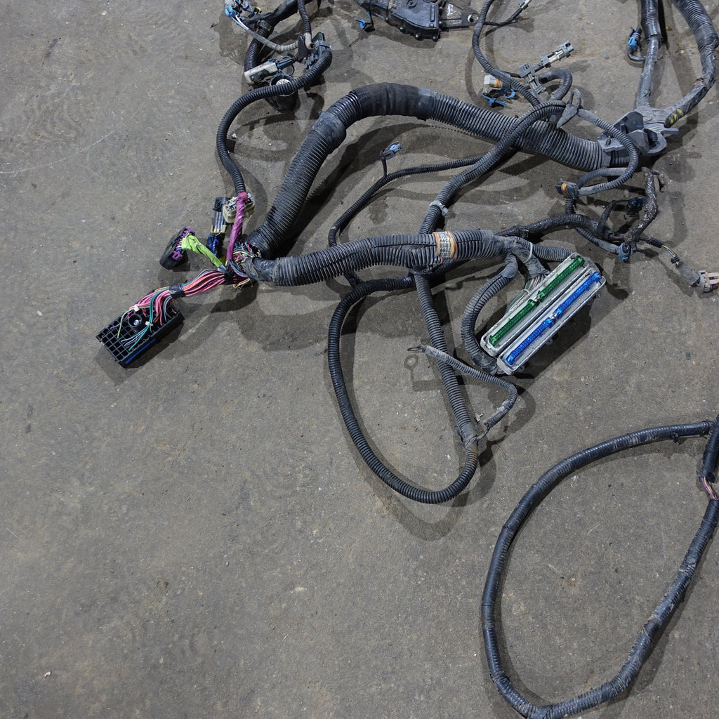 2003 Silverado Sierra 1500 HD 6.0L Engine Wire Harness Loom
