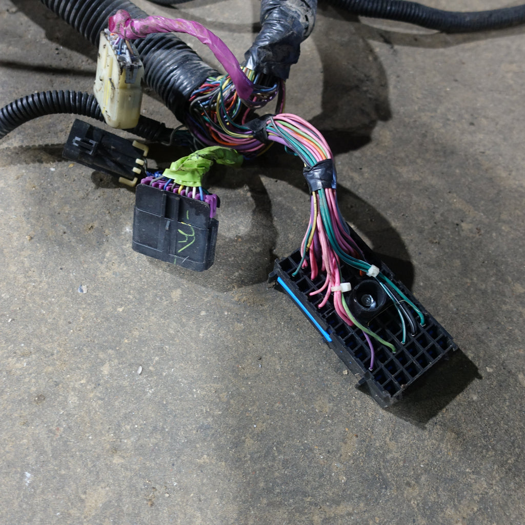 2003 Silverado Sierra 1500 HD 6.0L Engine Wire Harness Loom