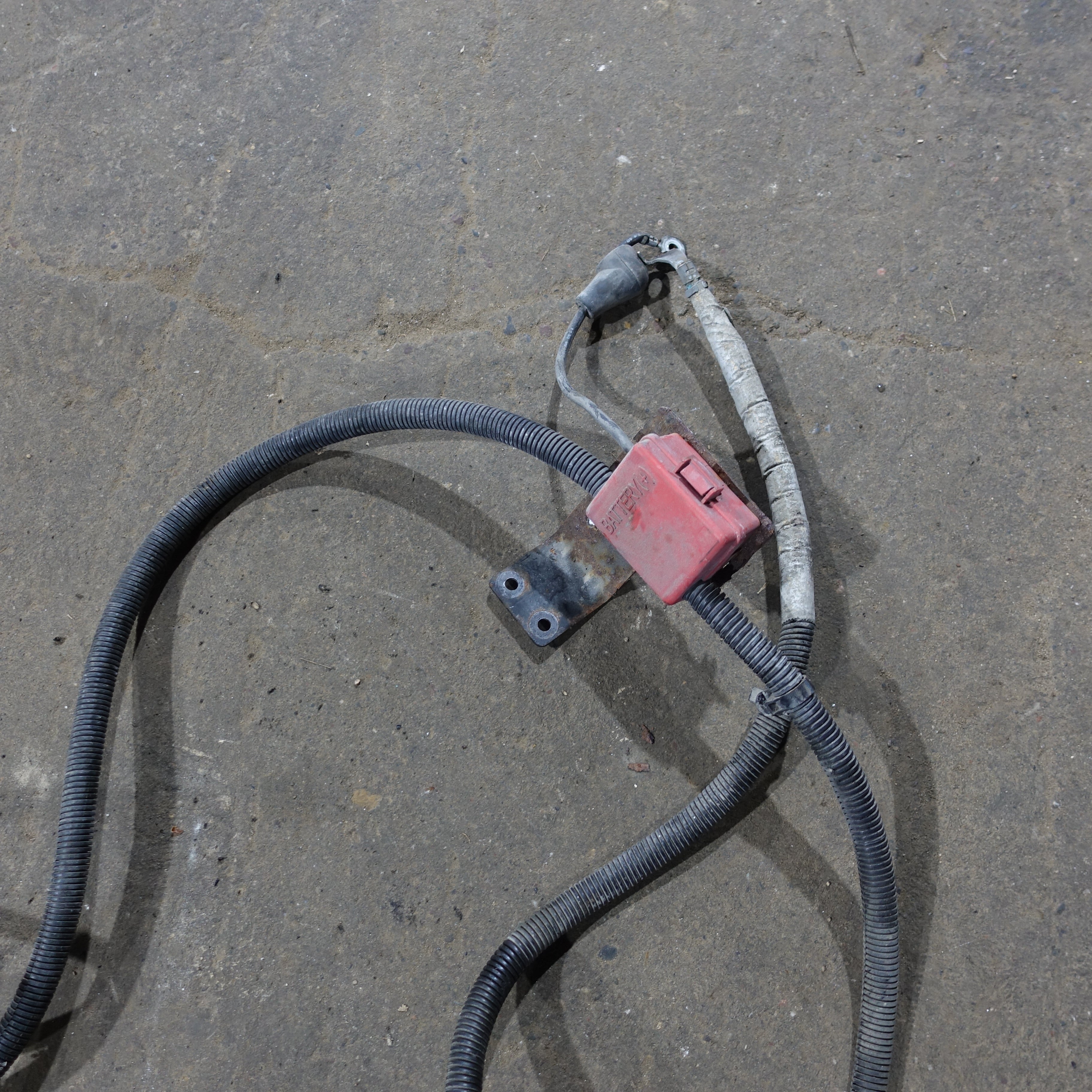 2003 2004 2005 2006 Silverado Sierra 6.0L Positive Negative Battery Cable Set