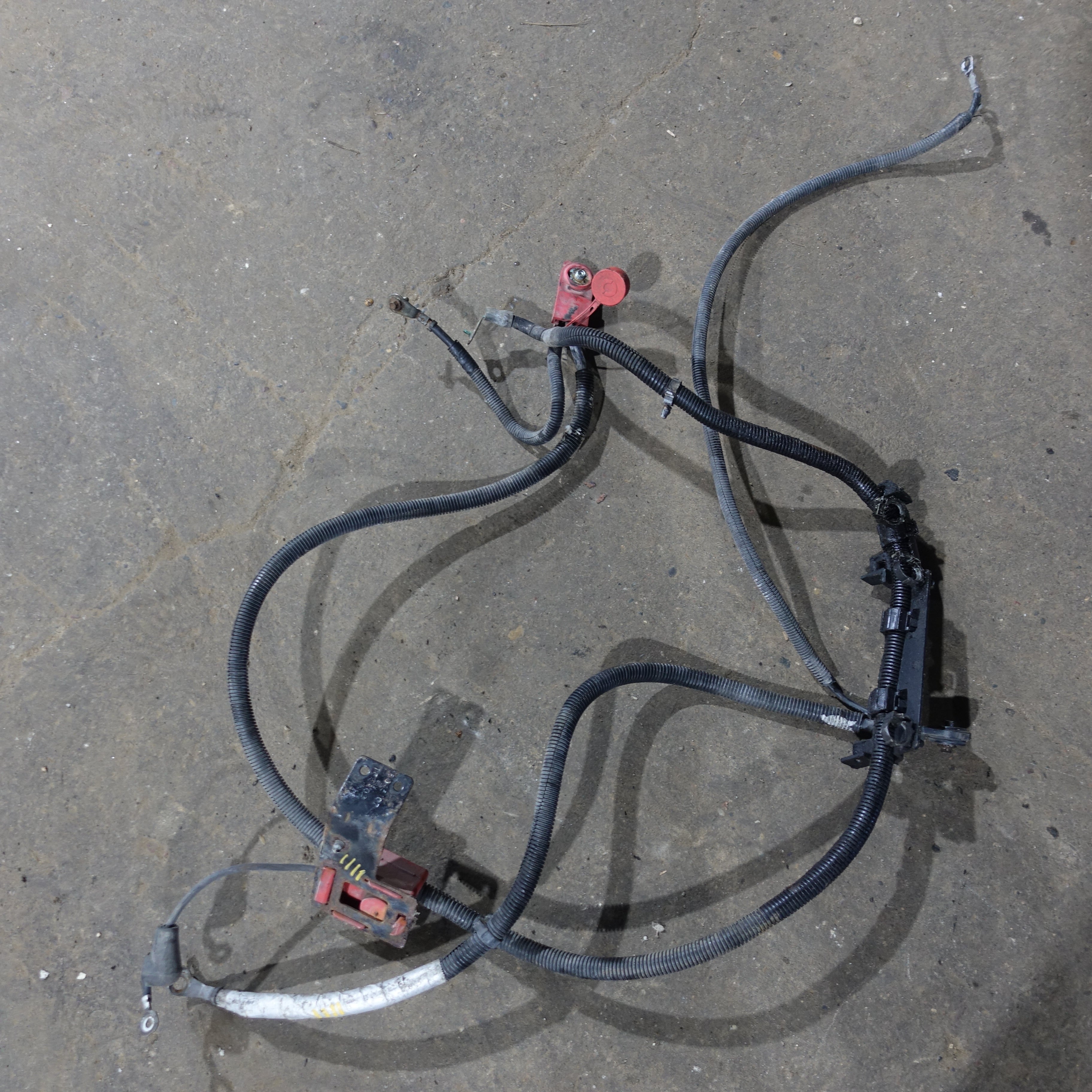 2003 2004 2005 2006 Silverado Sierra 6.0L Positive Negative Battery Cable Set