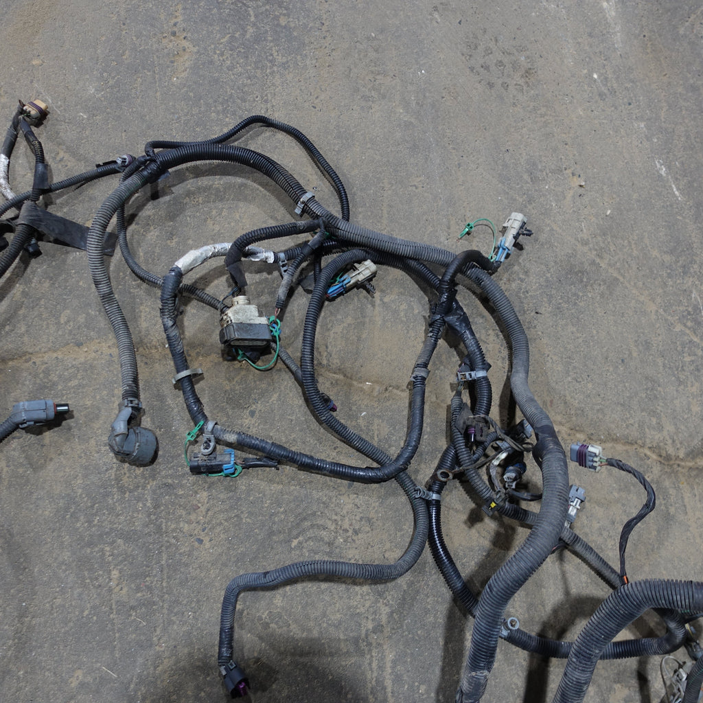 2005 Yukon XL 1500 6.0L Engine Wire Harness Loom