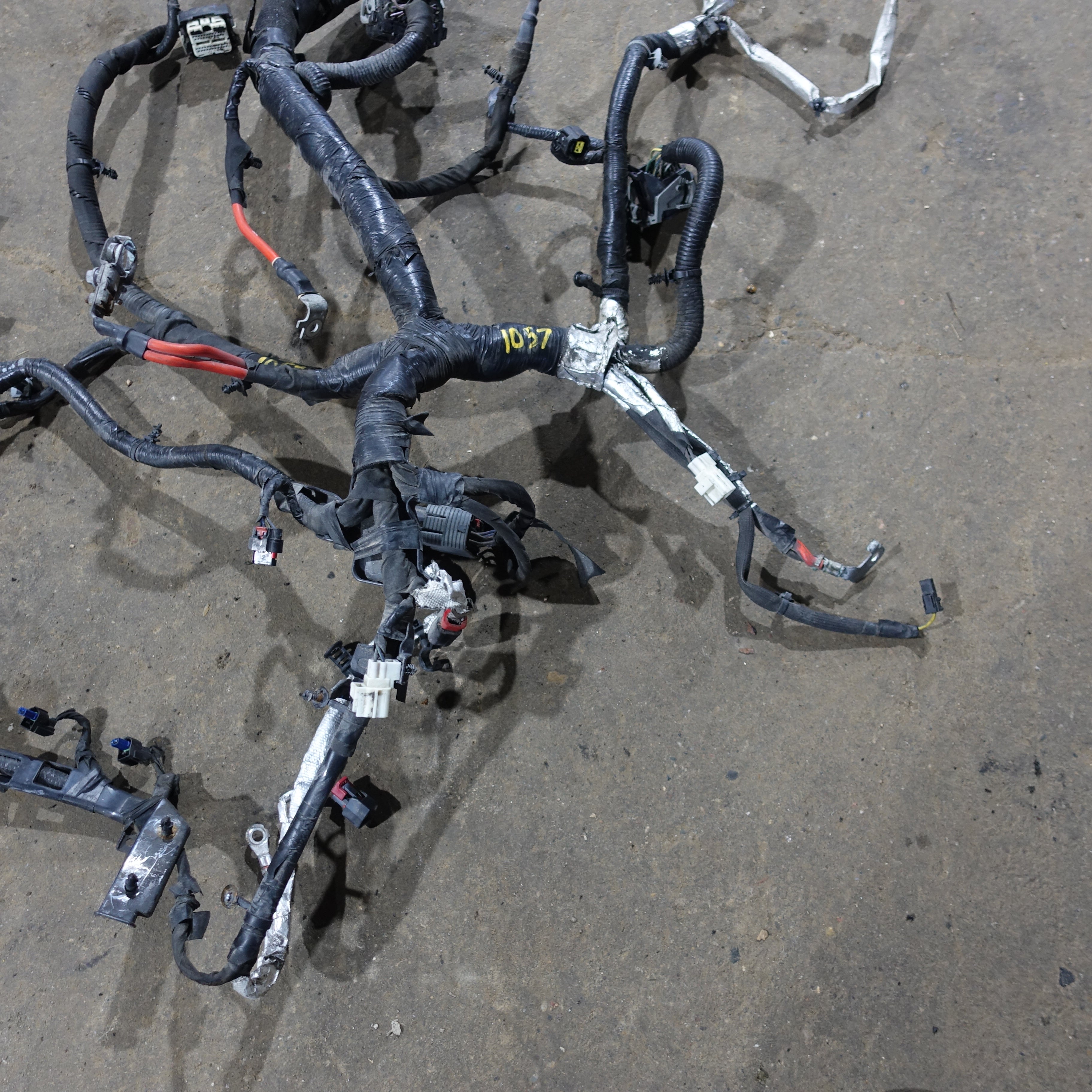 2014 Town & Country Caravan 3.6L Engine Wire Harness Loom Battery Cables