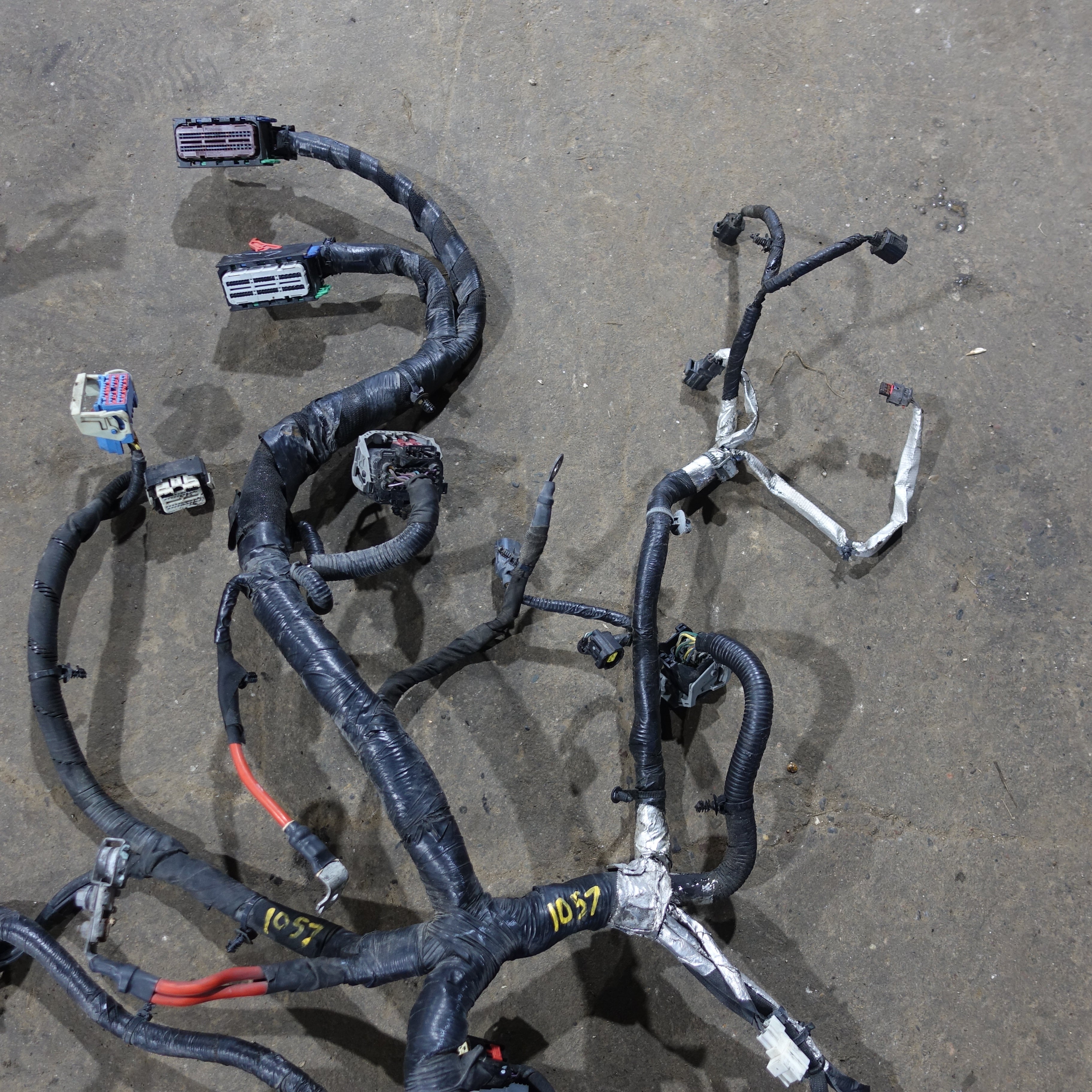 2014 Town & Country Caravan 3.6L Engine Wire Harness Loom Battery Cables